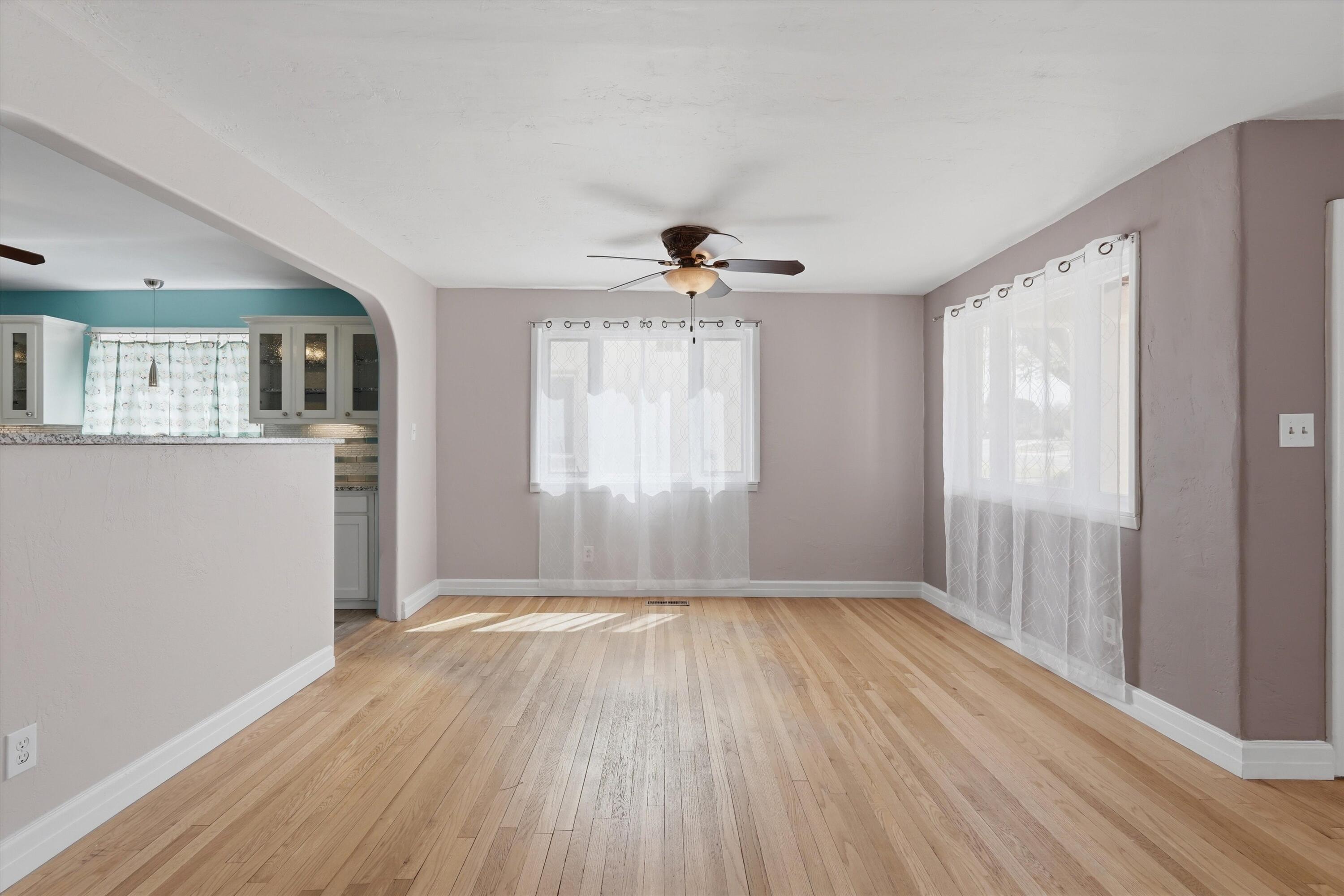 Homes for sale in Albuquerque, NM | 1506 Ridgecrest Dr Se, Albuquerque, NM 87108 | MLS# 1100541