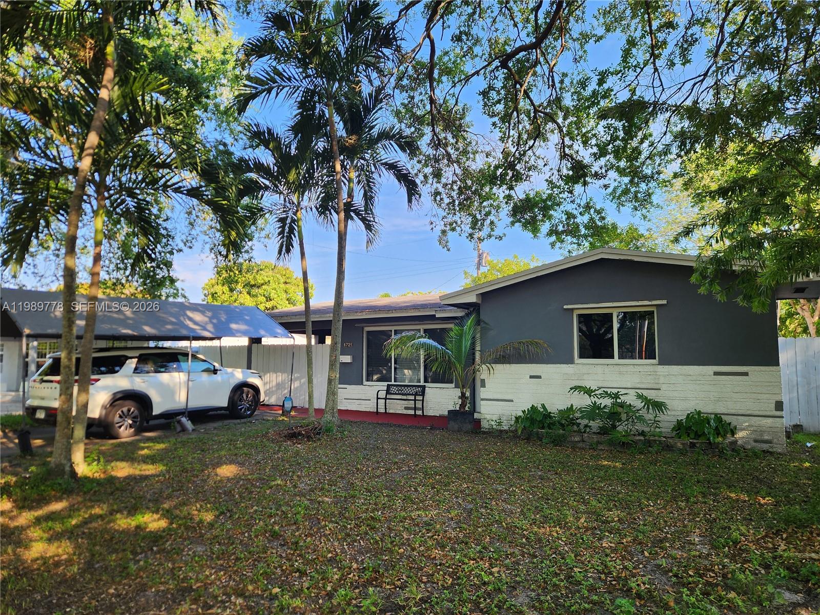 Homes for sale in Hollywood, FL | 6721 Garfield St, Hollywood, FL 33024 | MLS# A11989778
