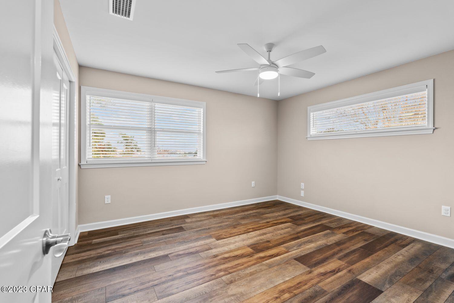 Image 49 For 200 Hollis Avenue