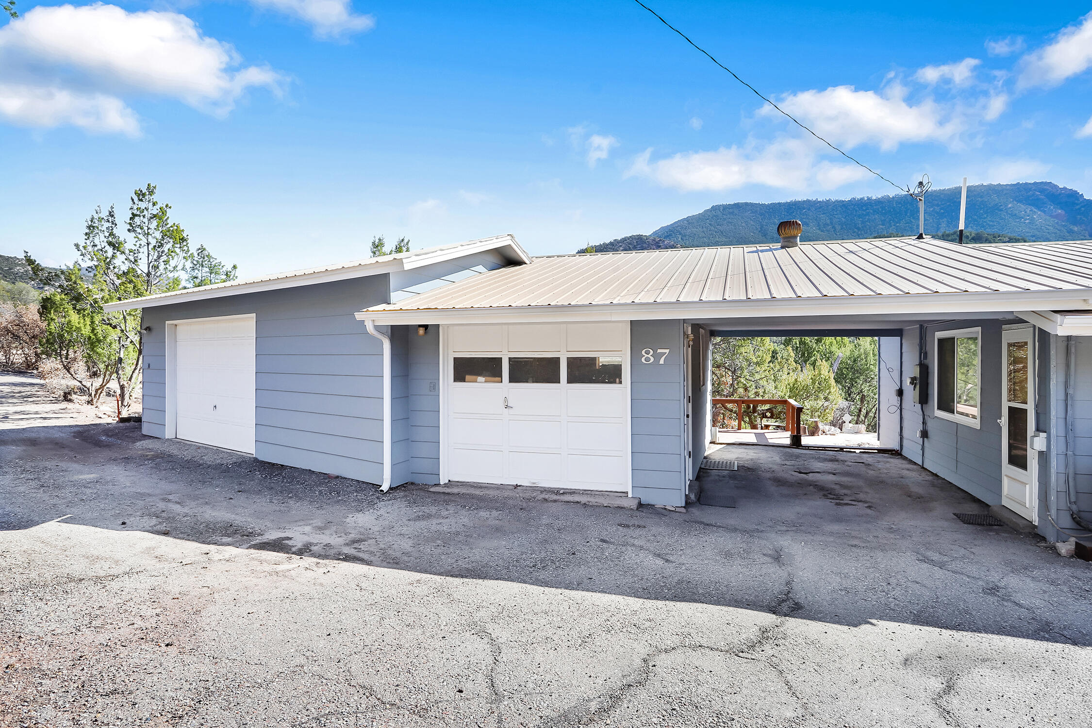 3rd image of 87 Redondo Rd, Jemez Springs, NM 87025 | MLS# 1100551
