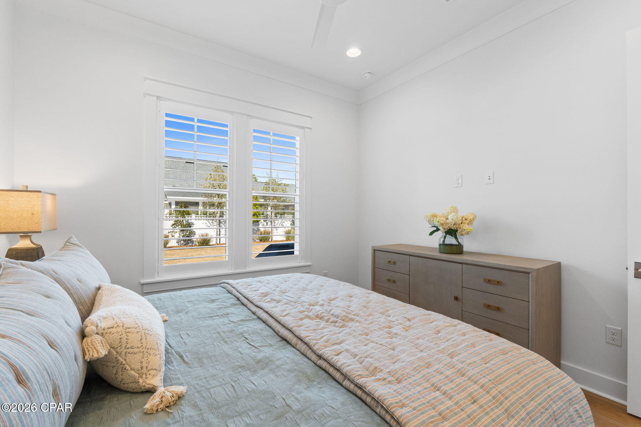 Image 31 For 204 E Firethorn Circle