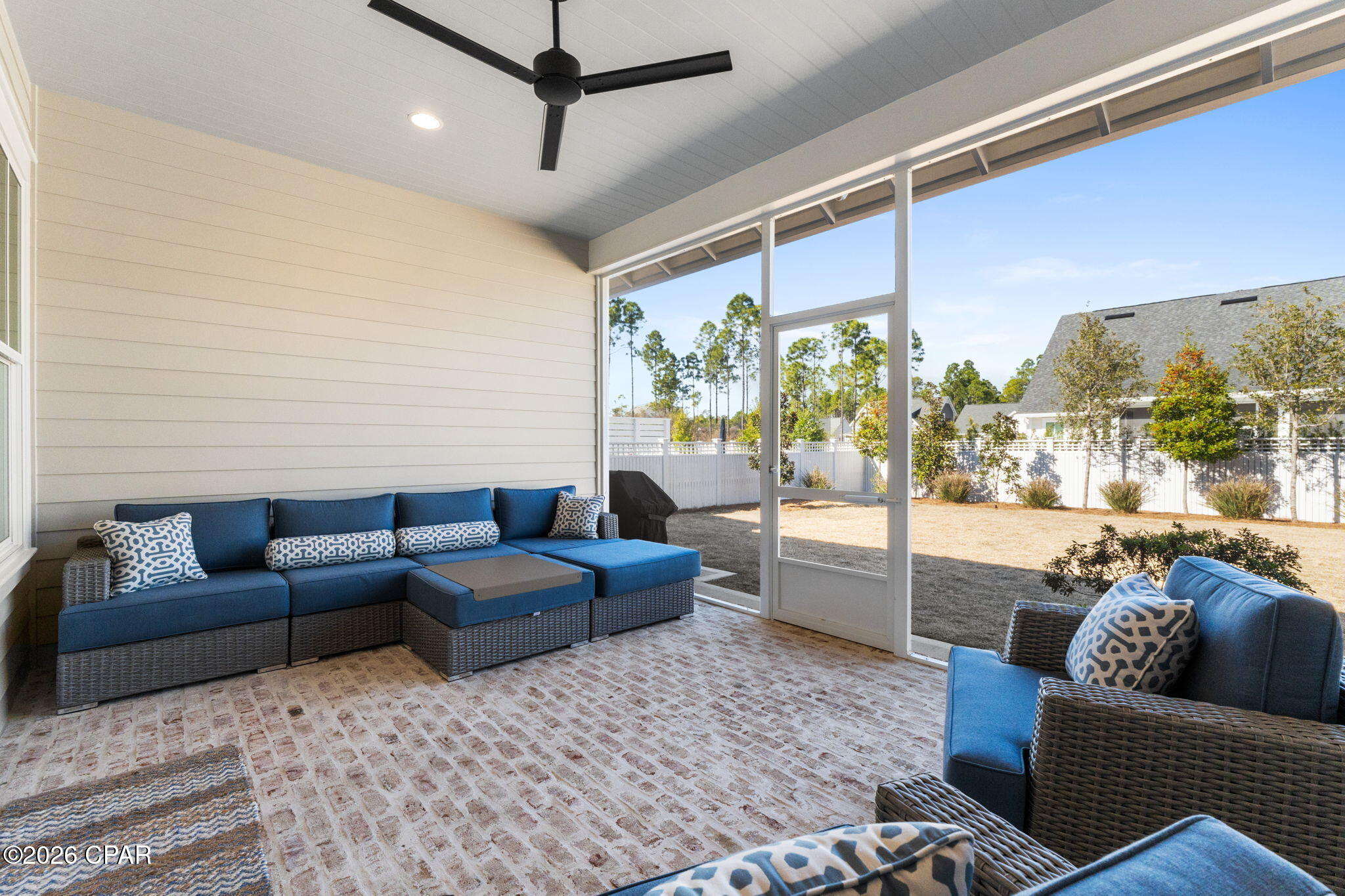 Image 50 For 204 E Firethorn Circle