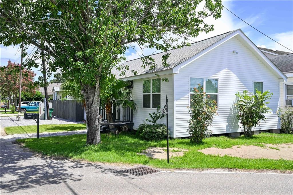 401 Nursery Avenue