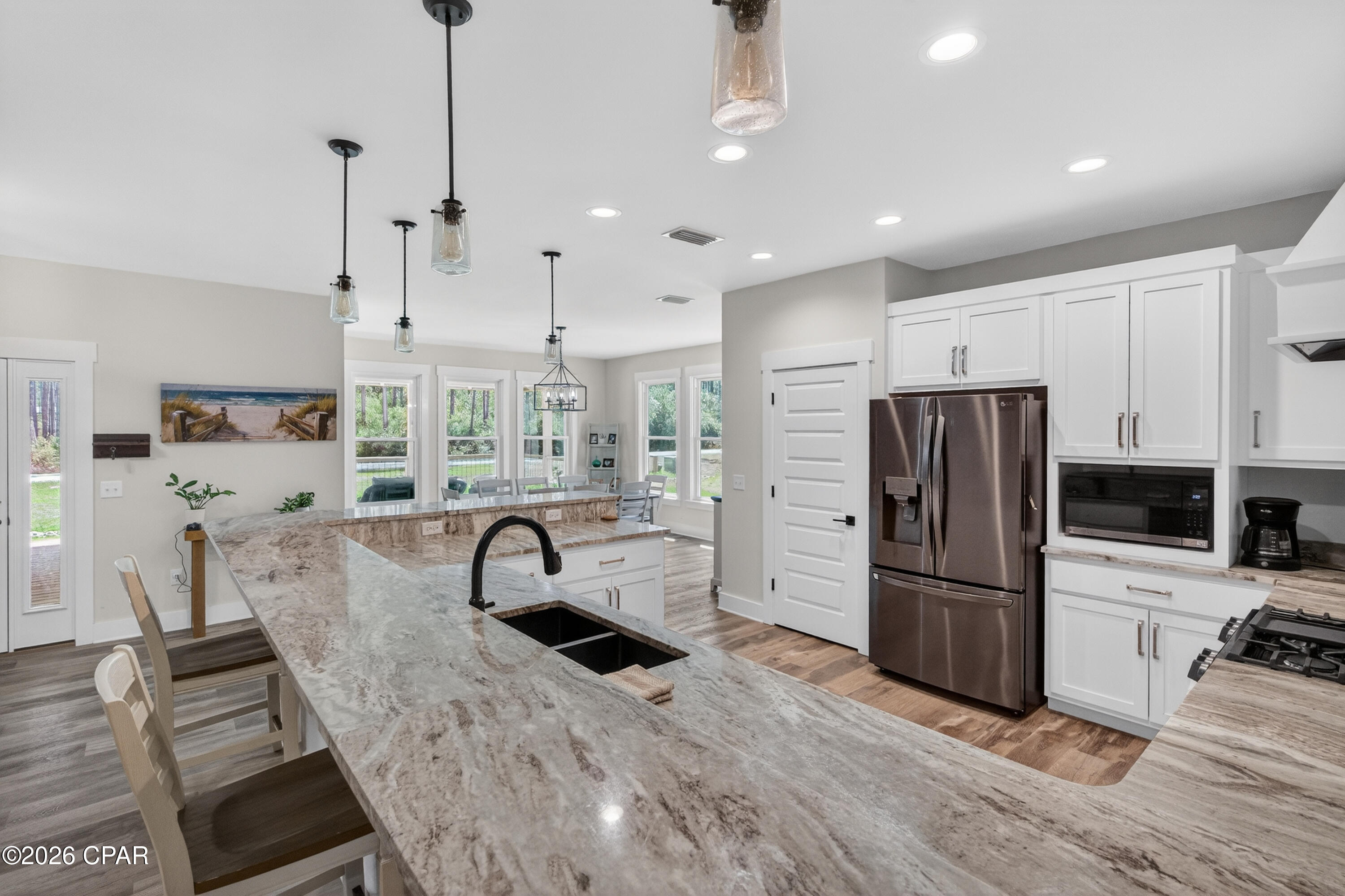 Image 7 For 6608 Button Buck Trail