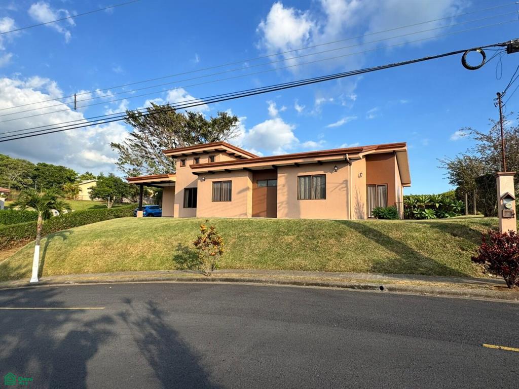 4 bed Single Family Homes For Sale in Grecia, Alajuela - 1