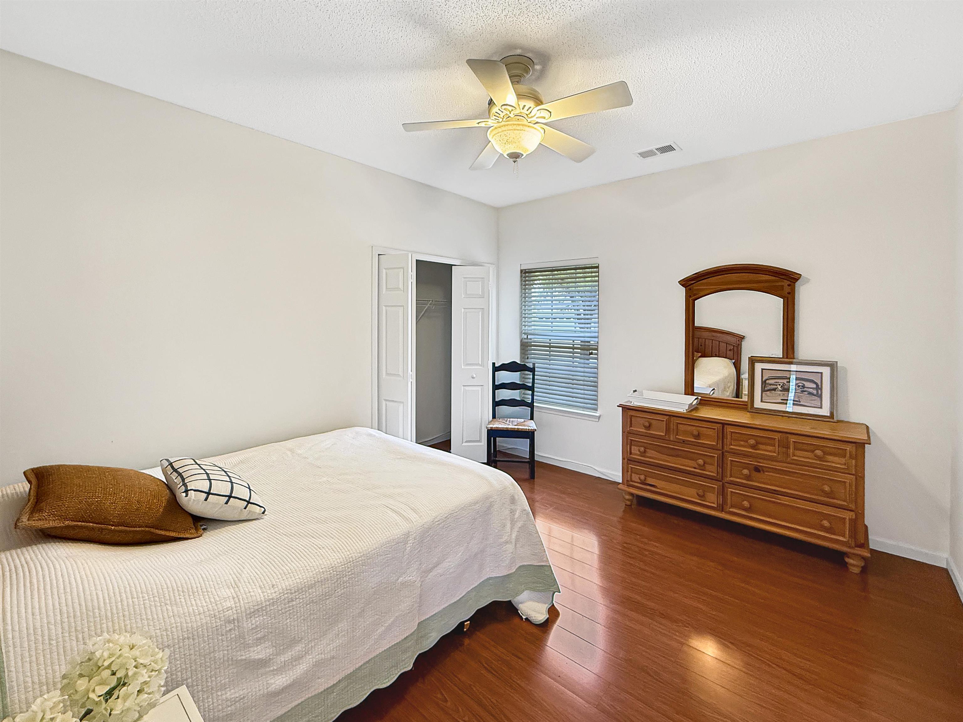 184-2 Red Rose Blvd. 