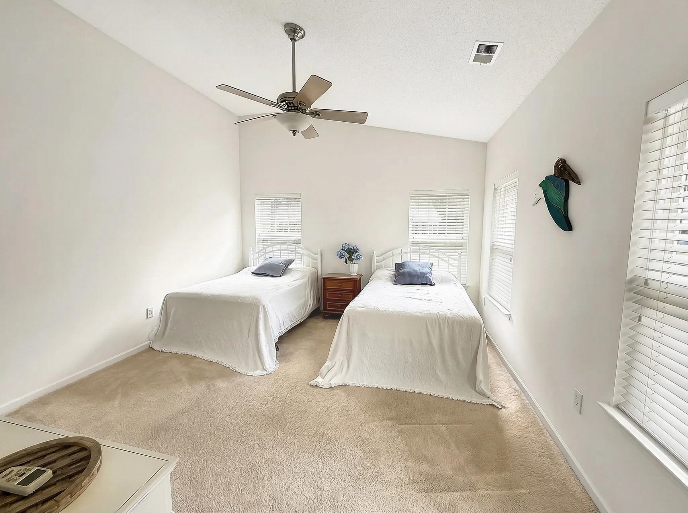 184-2 Red Rose Blvd. 