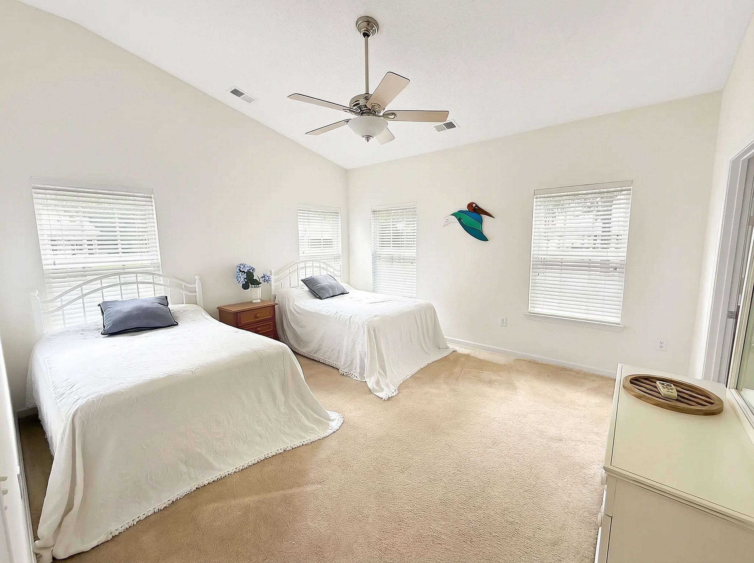 184-2 Red Rose Blvd. 