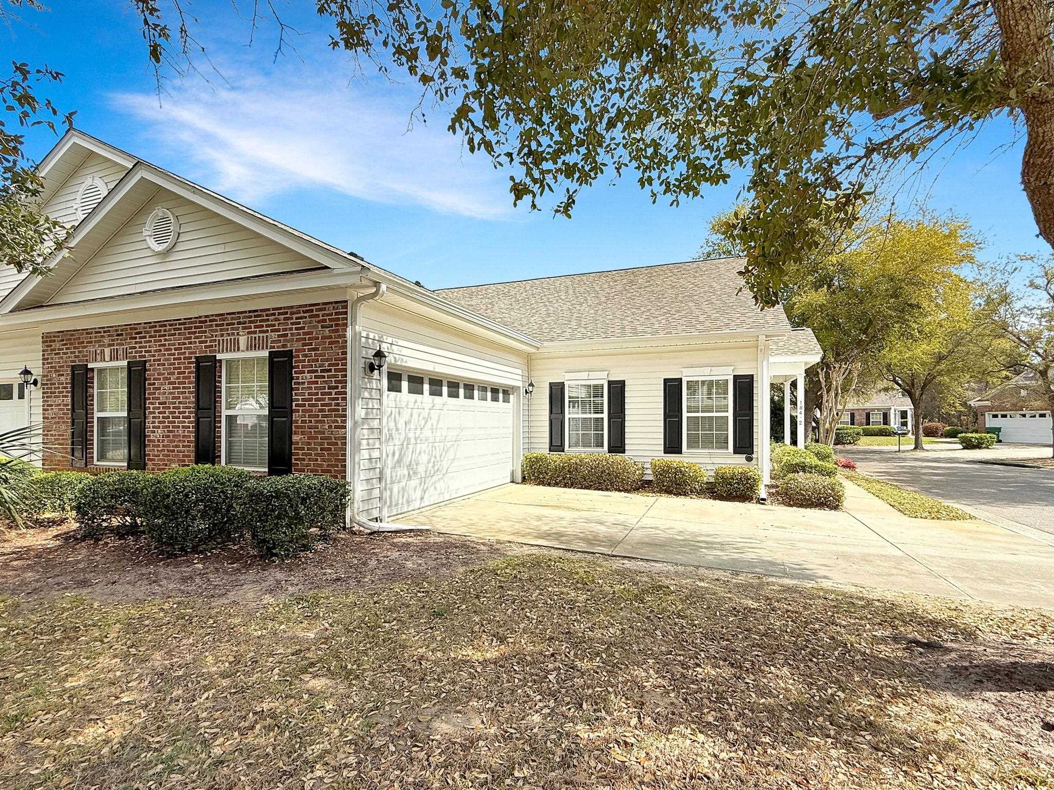 184-2 Red Rose Blvd. 