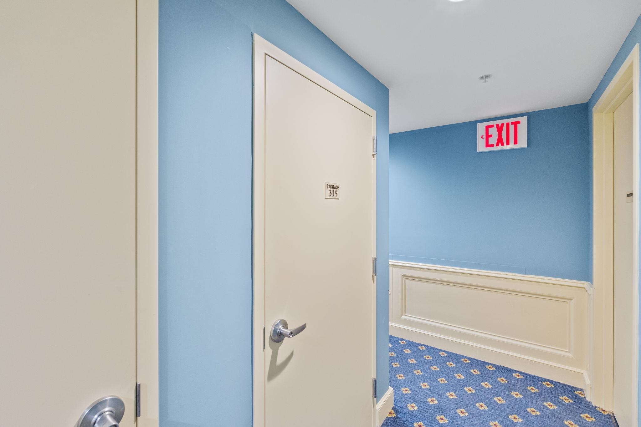 2607998 | Photo 24