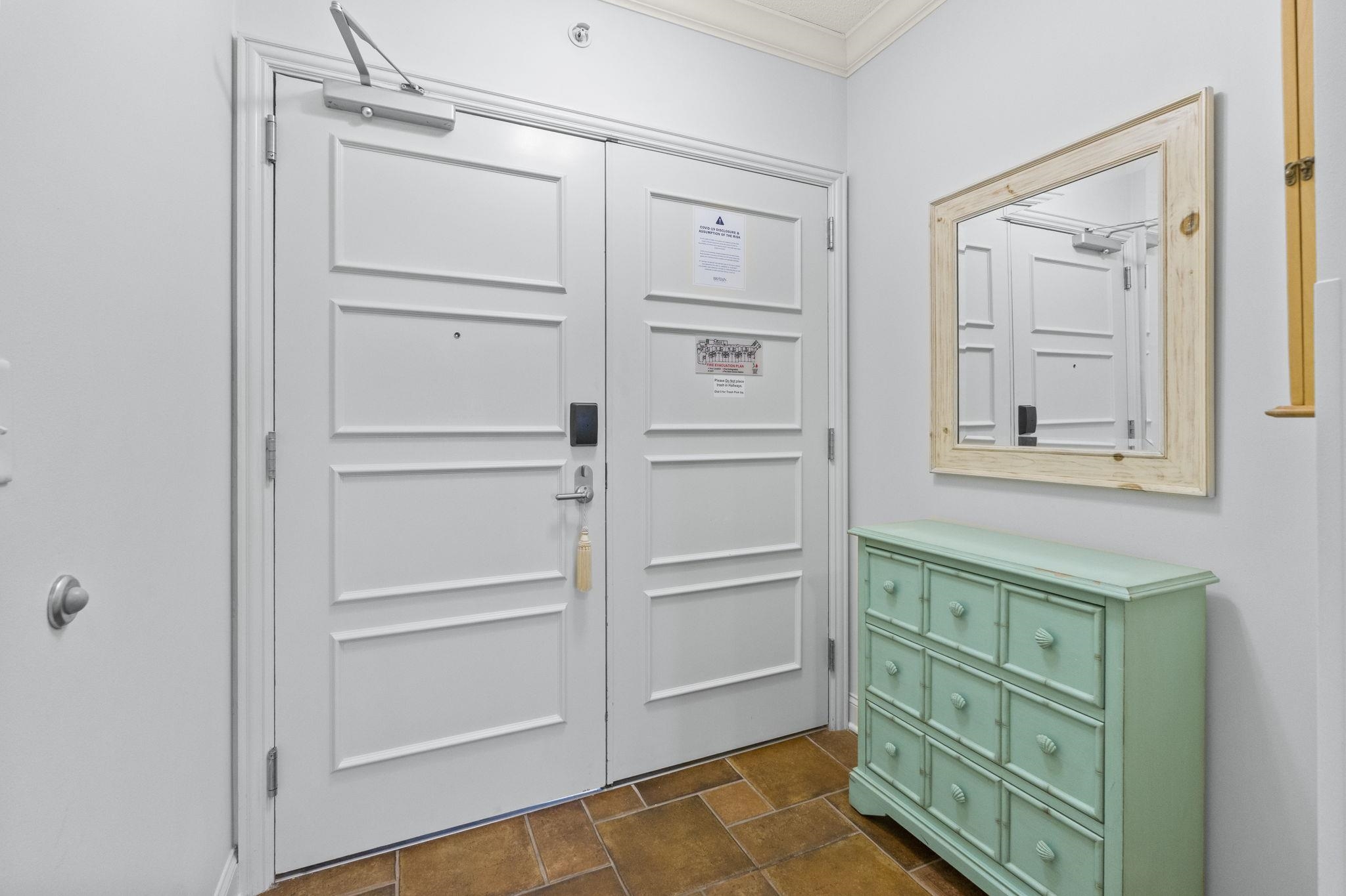 2607998 | Photo 7
