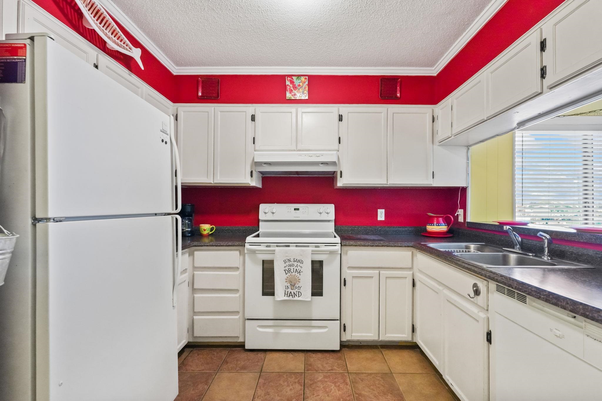 2608012 | Photo 11