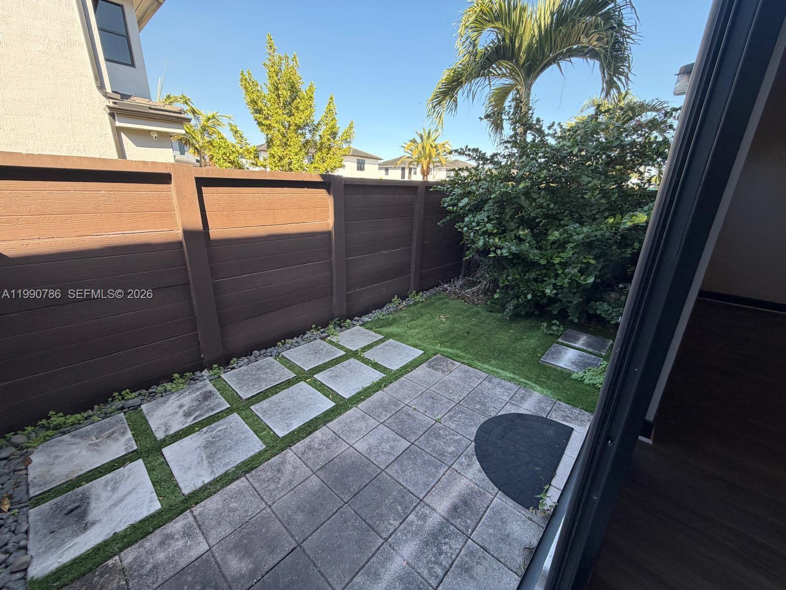 Property photo # 6