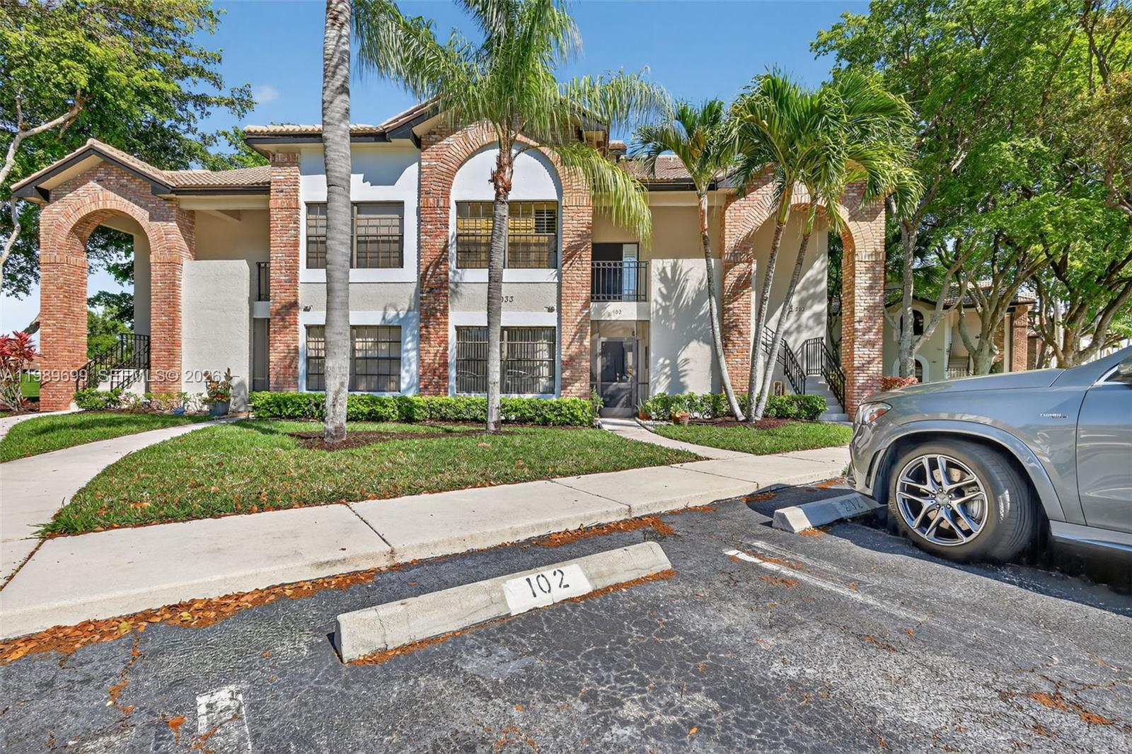 Homes for sale in Boynton Beach, FL | 8033 Aberdeen Dr, Boynton Beach, FL 33472