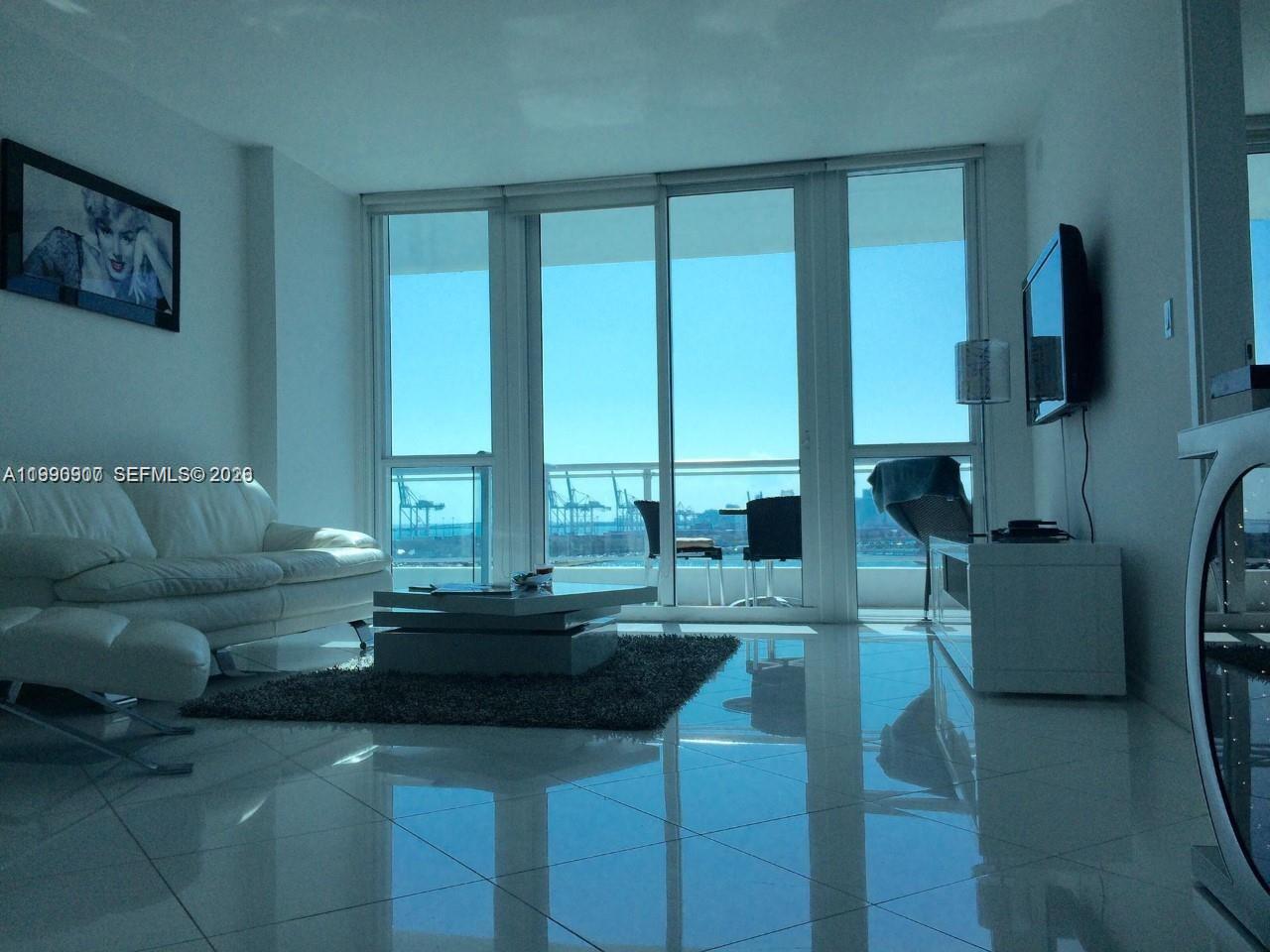 540 West Ave 1013