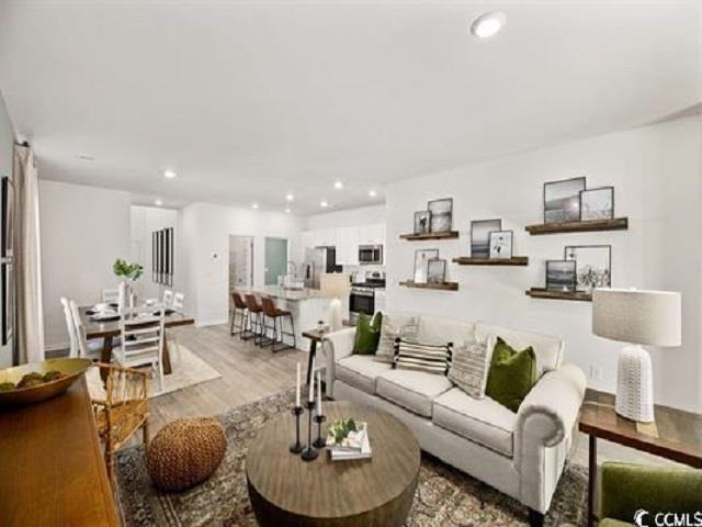 2608057 | Photo 9