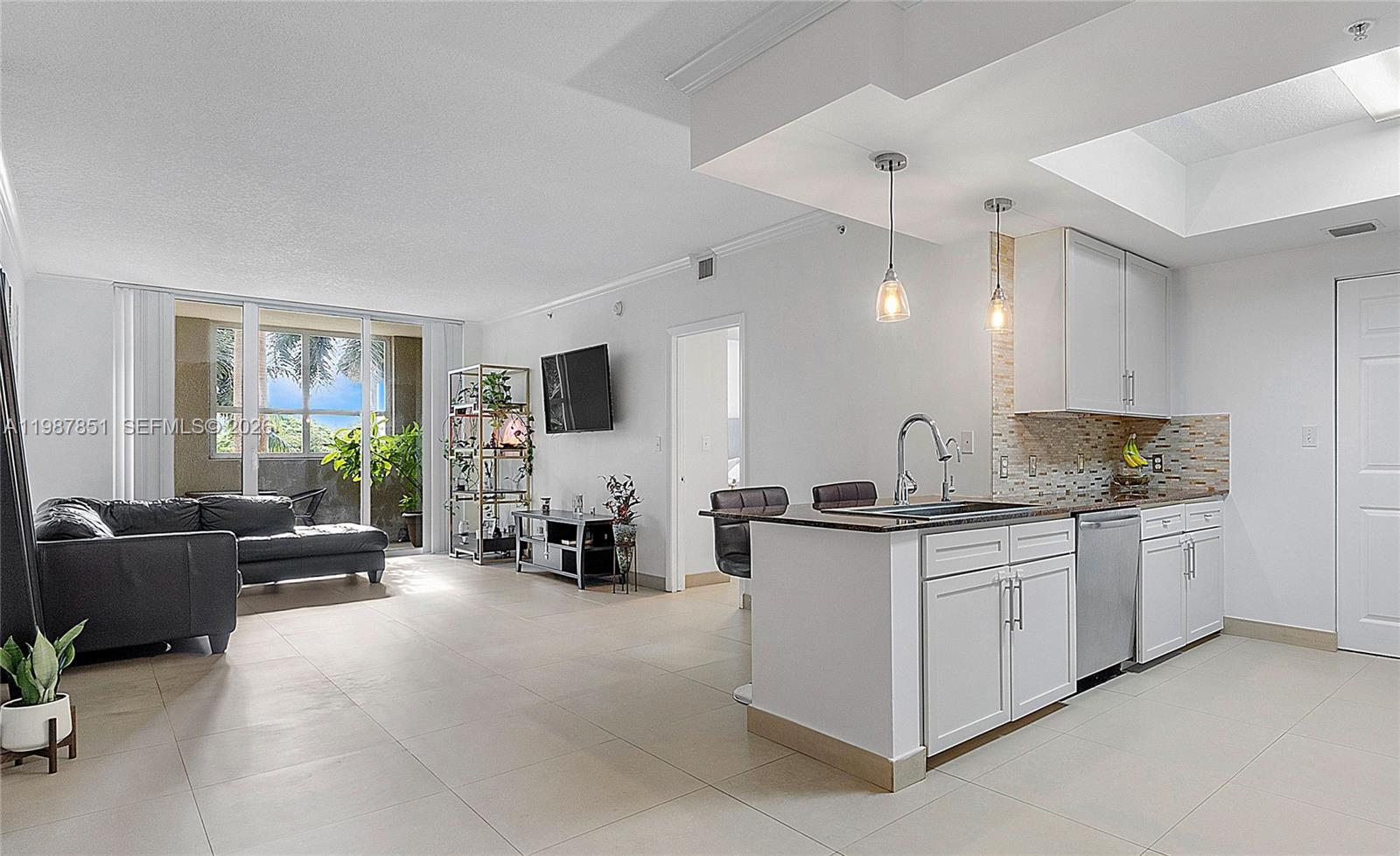 Property photo # 8