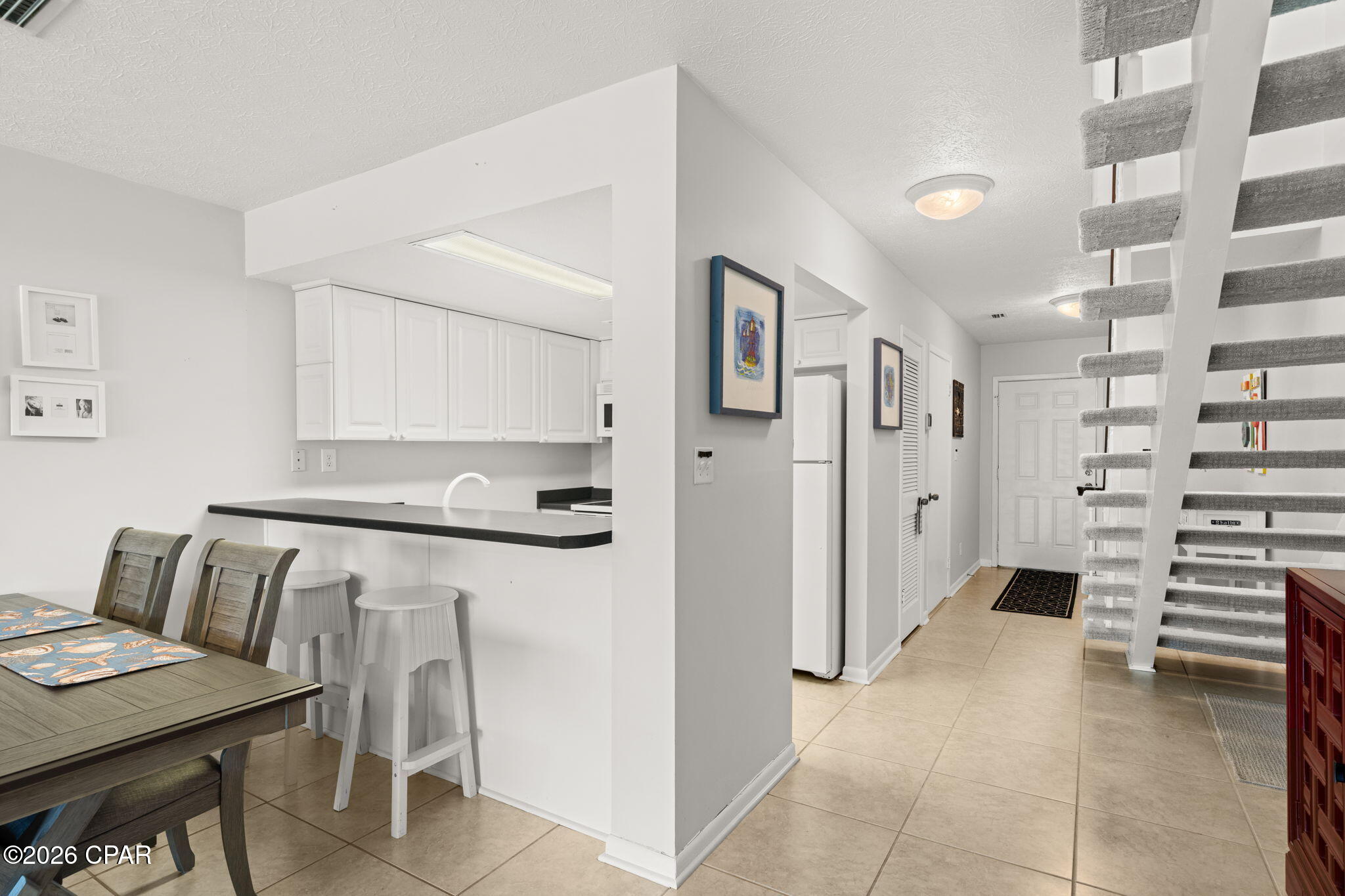 Image 12 For 21214 Lakeview Drive