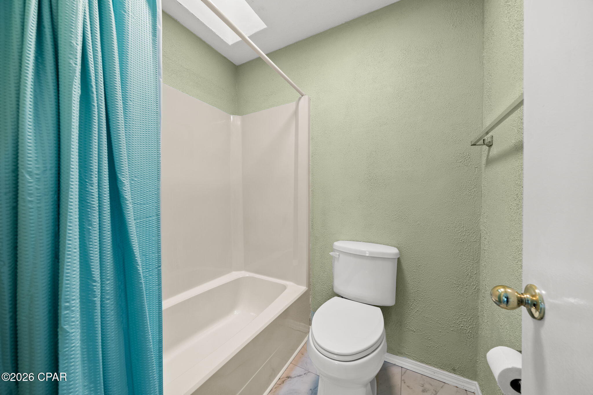 Image 32 For 21214 Lakeview Drive