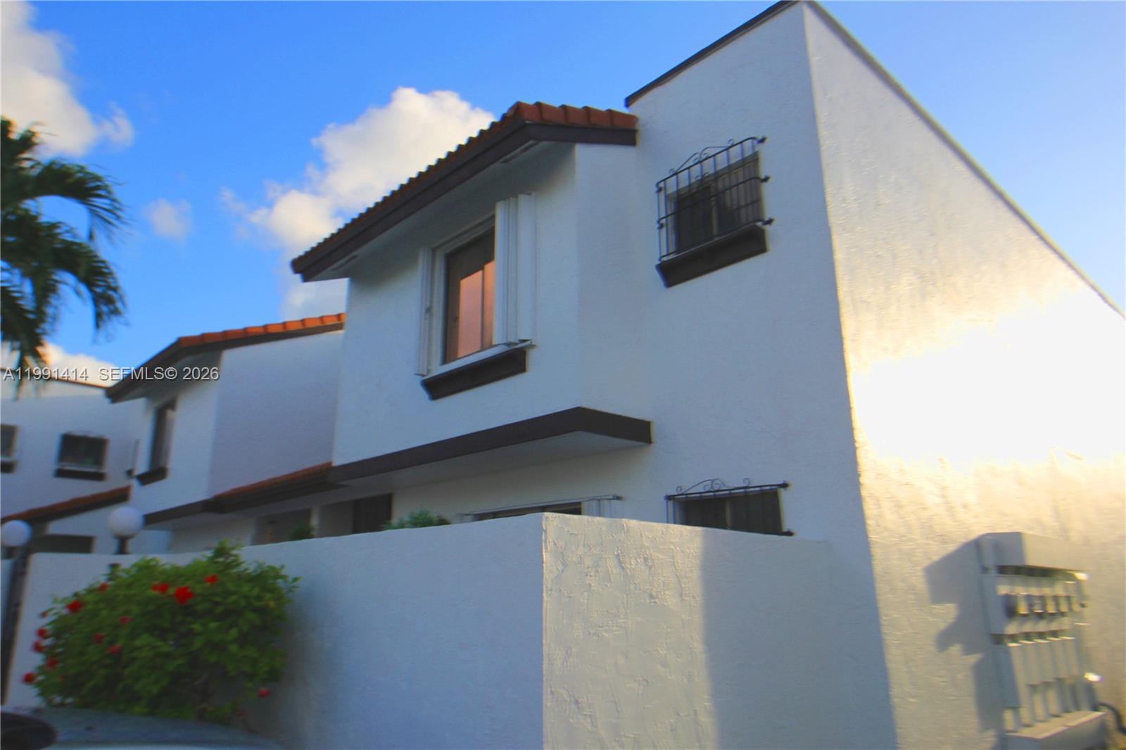Villa Venezia Condo Ph VI