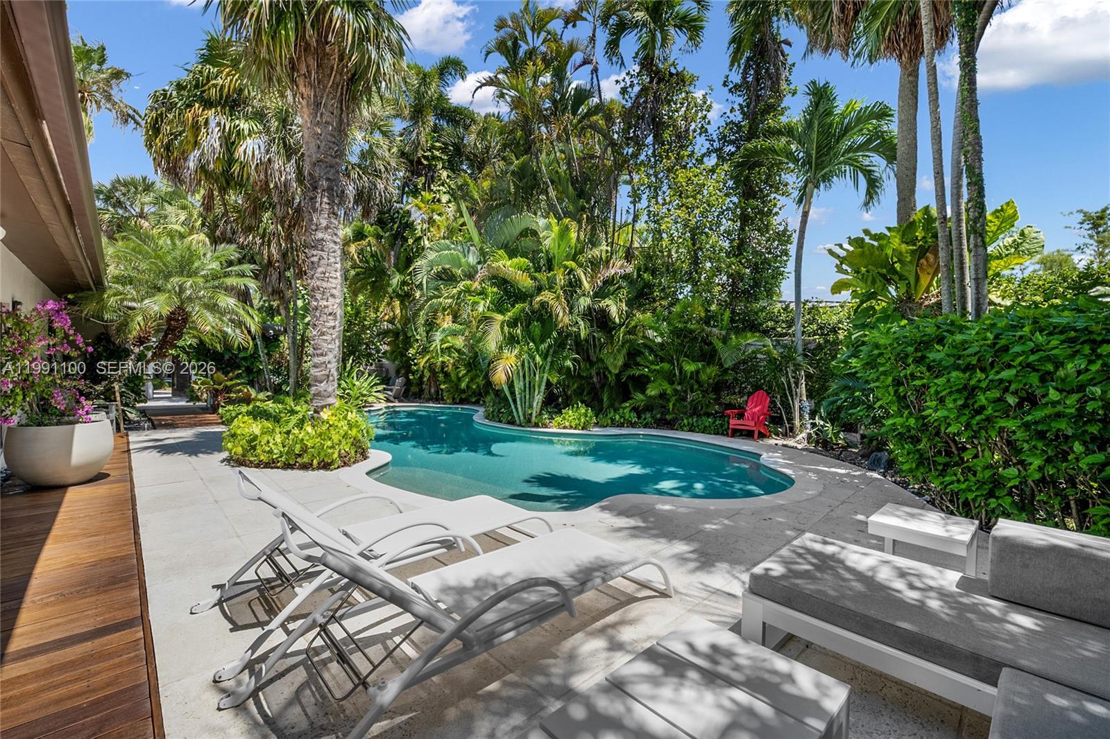 Pinecrest Manor 1St Addn