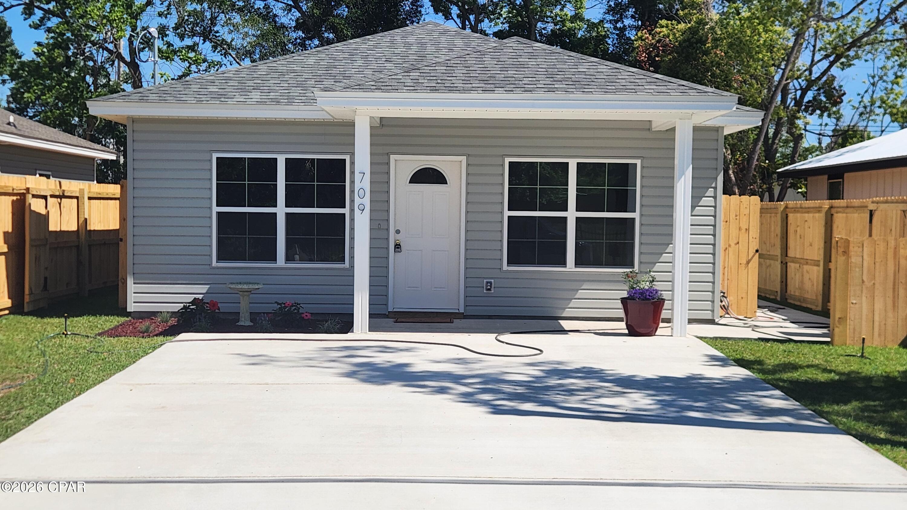 Details for 709 10th Court, Panama City, FL 32401
