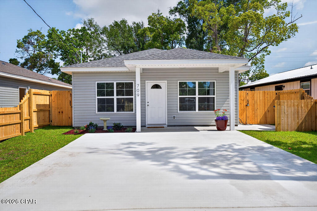 Details for 709 10th Court, Panama City, FL 32401