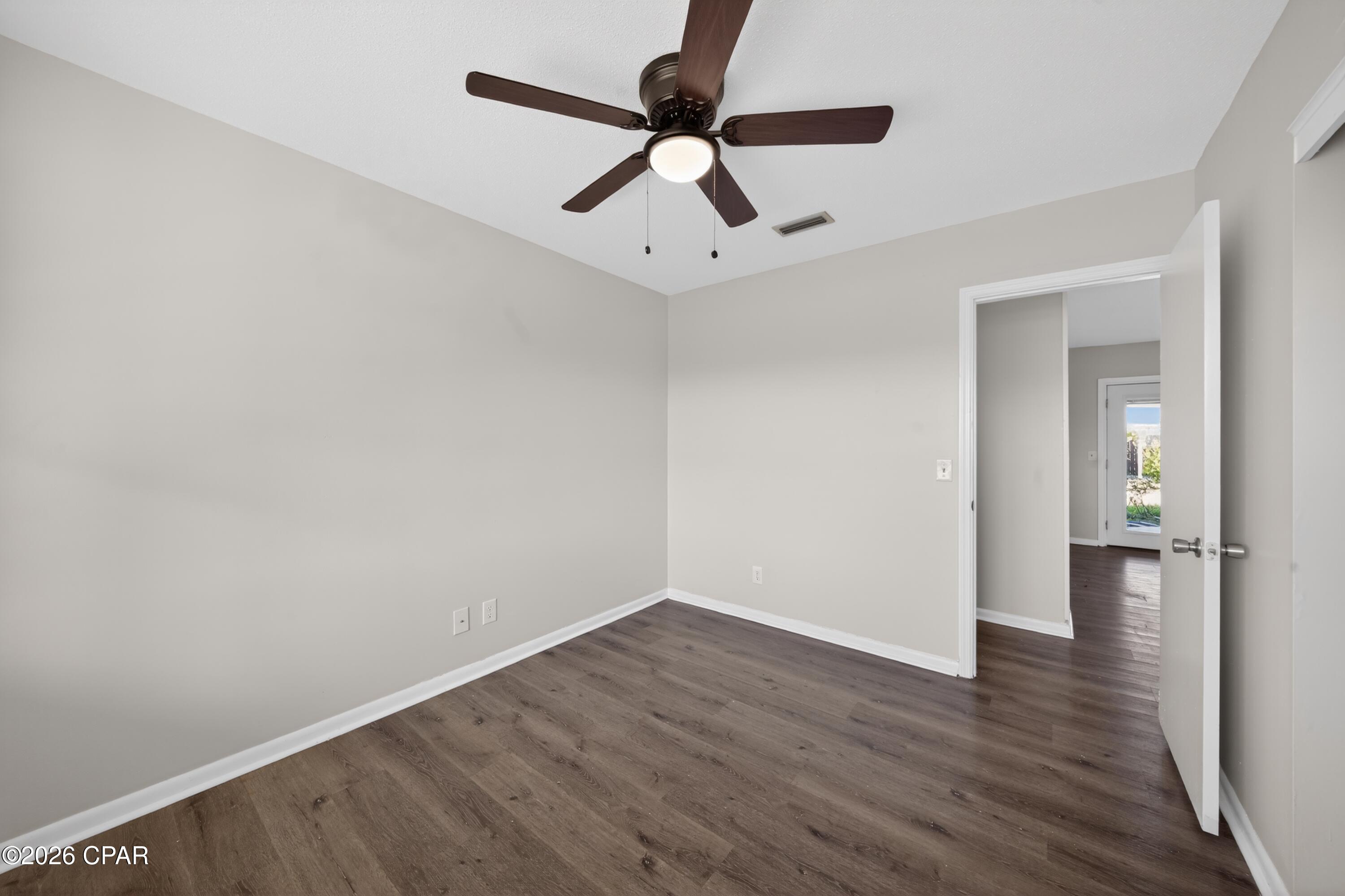 Image 18 For 4121 Leslie Lane