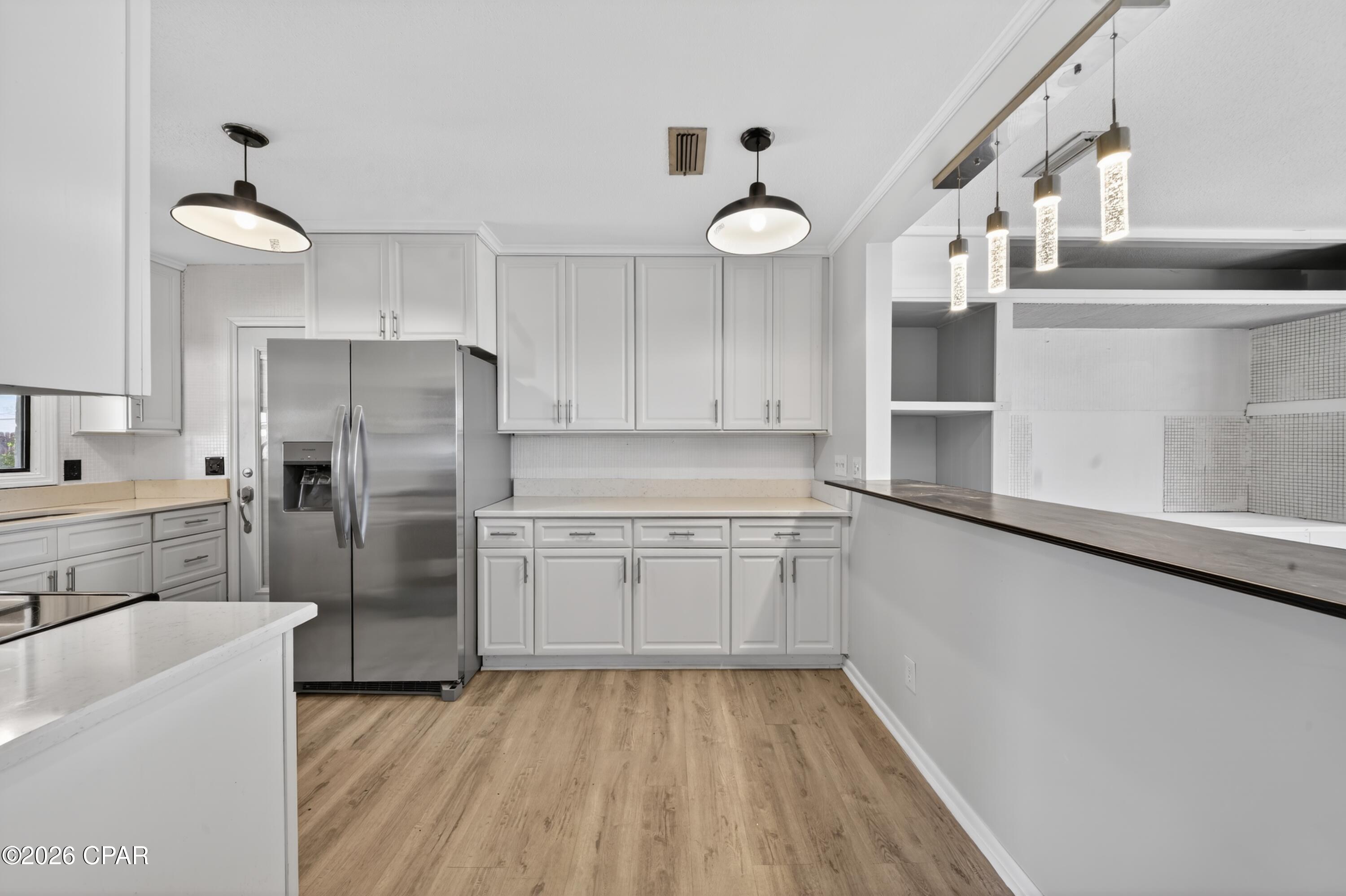 Image 8 For 4121 Leslie Lane