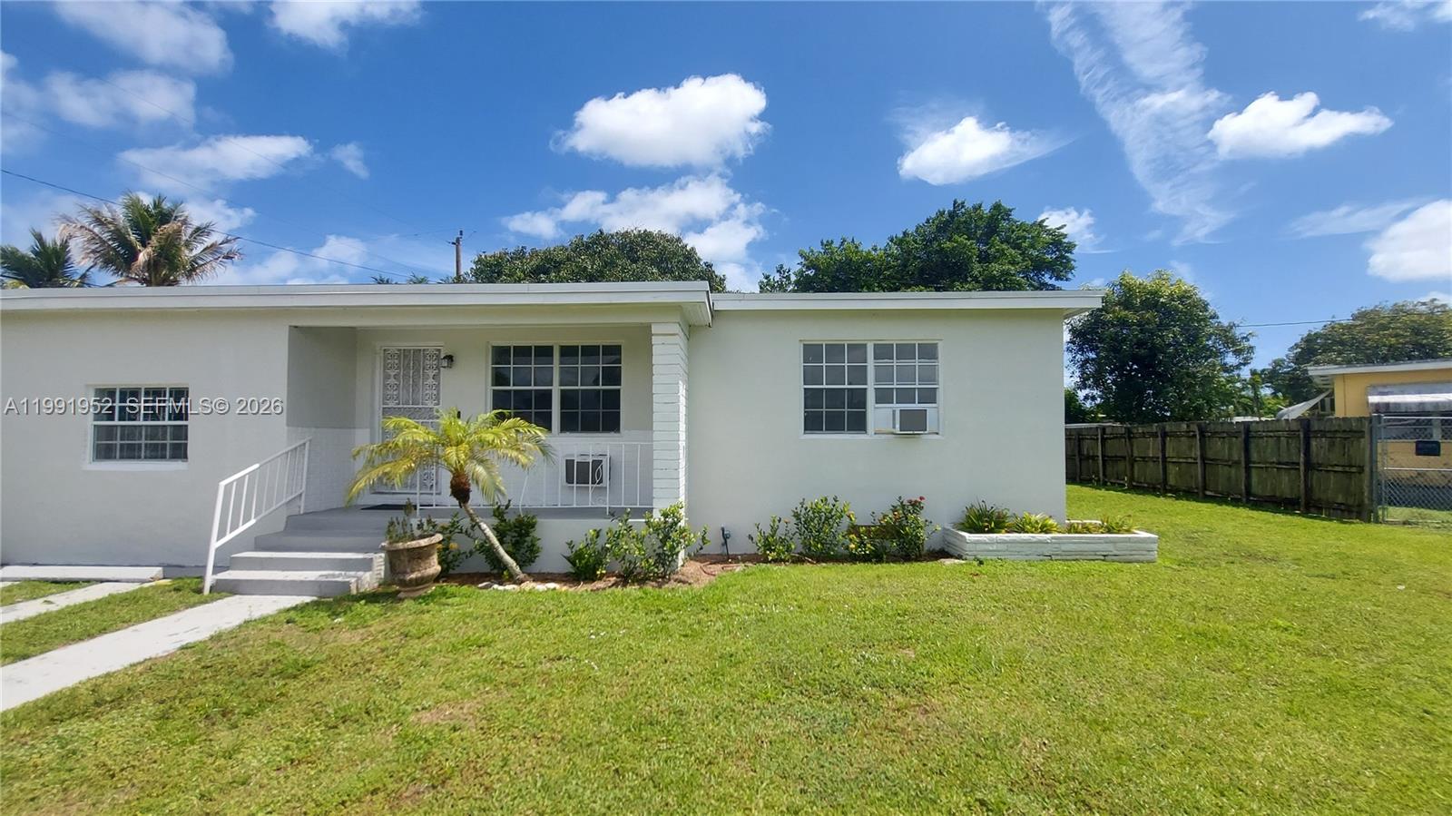 Cravero Lake Shore Estate