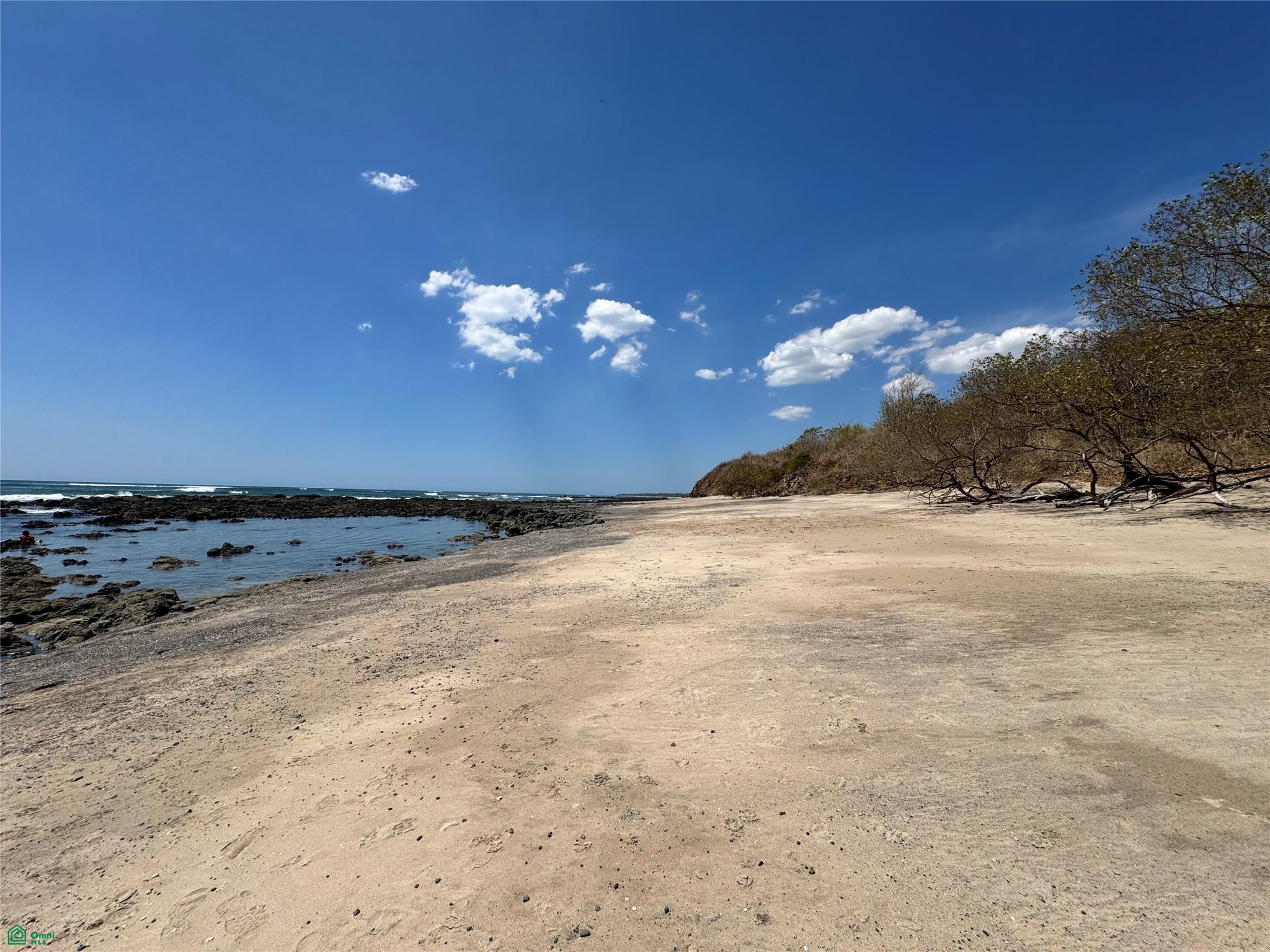  bed Land For Sale in Santa Cruz, Guanacaste - 1