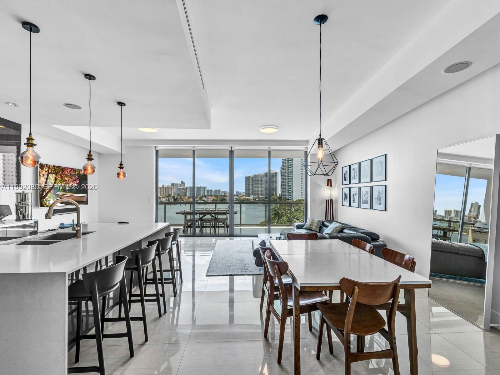 Apartamento en Venta en Aventura, FL