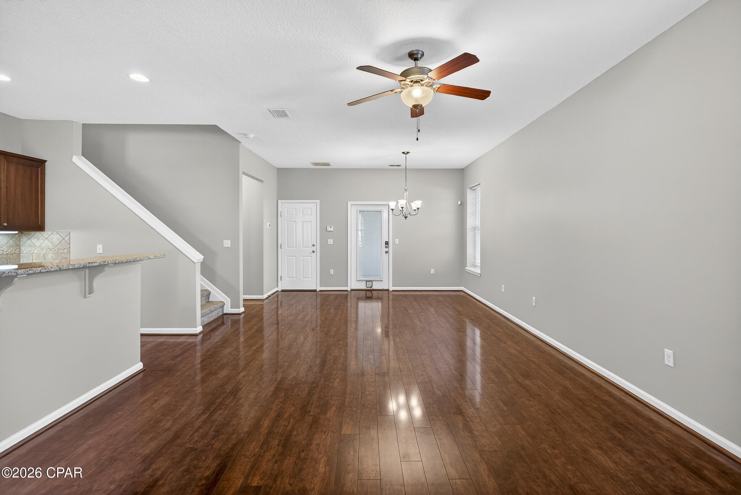 Image 3 For 300 Sand Oak Boulevard