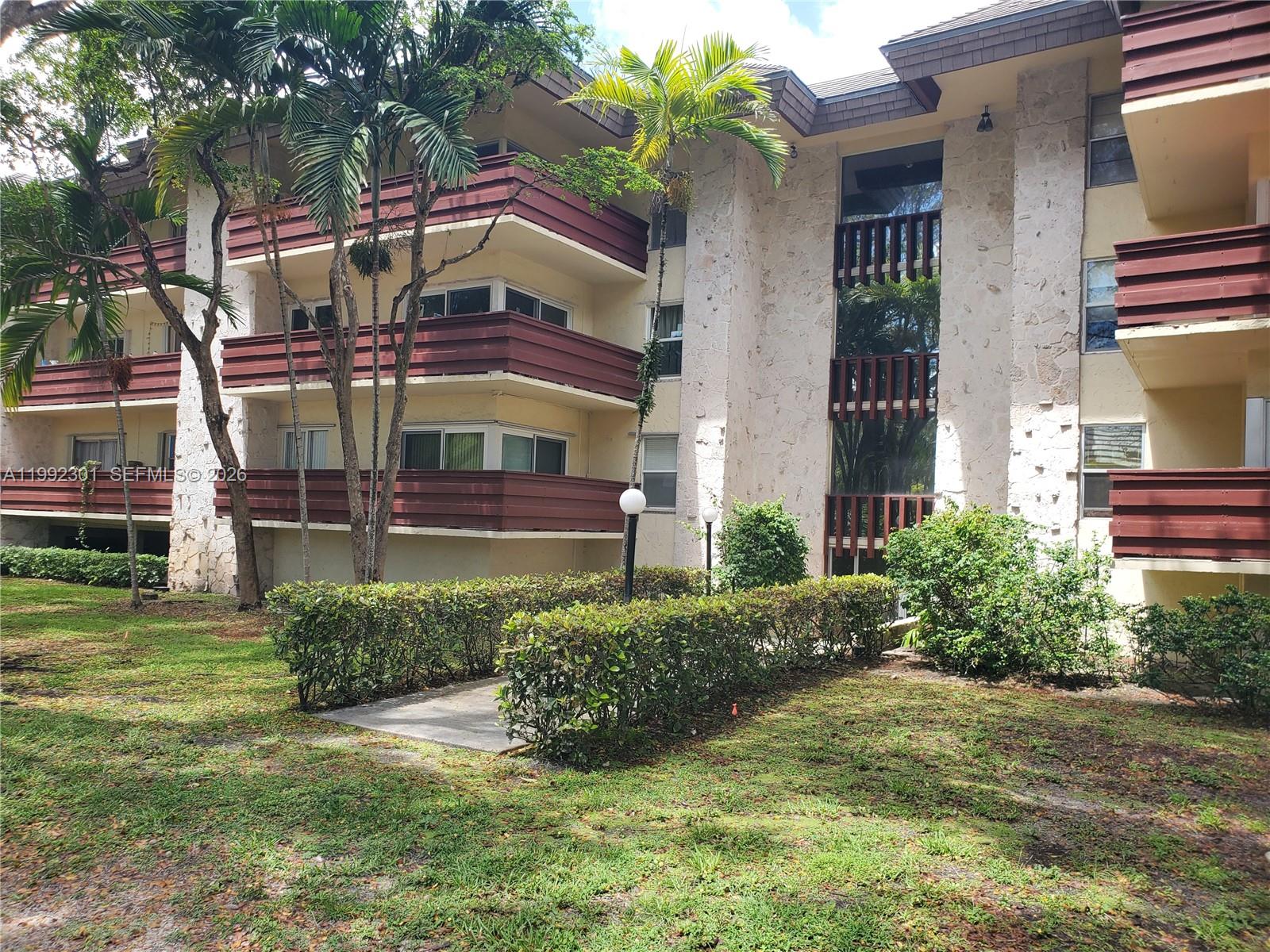 Villa Capri Condo