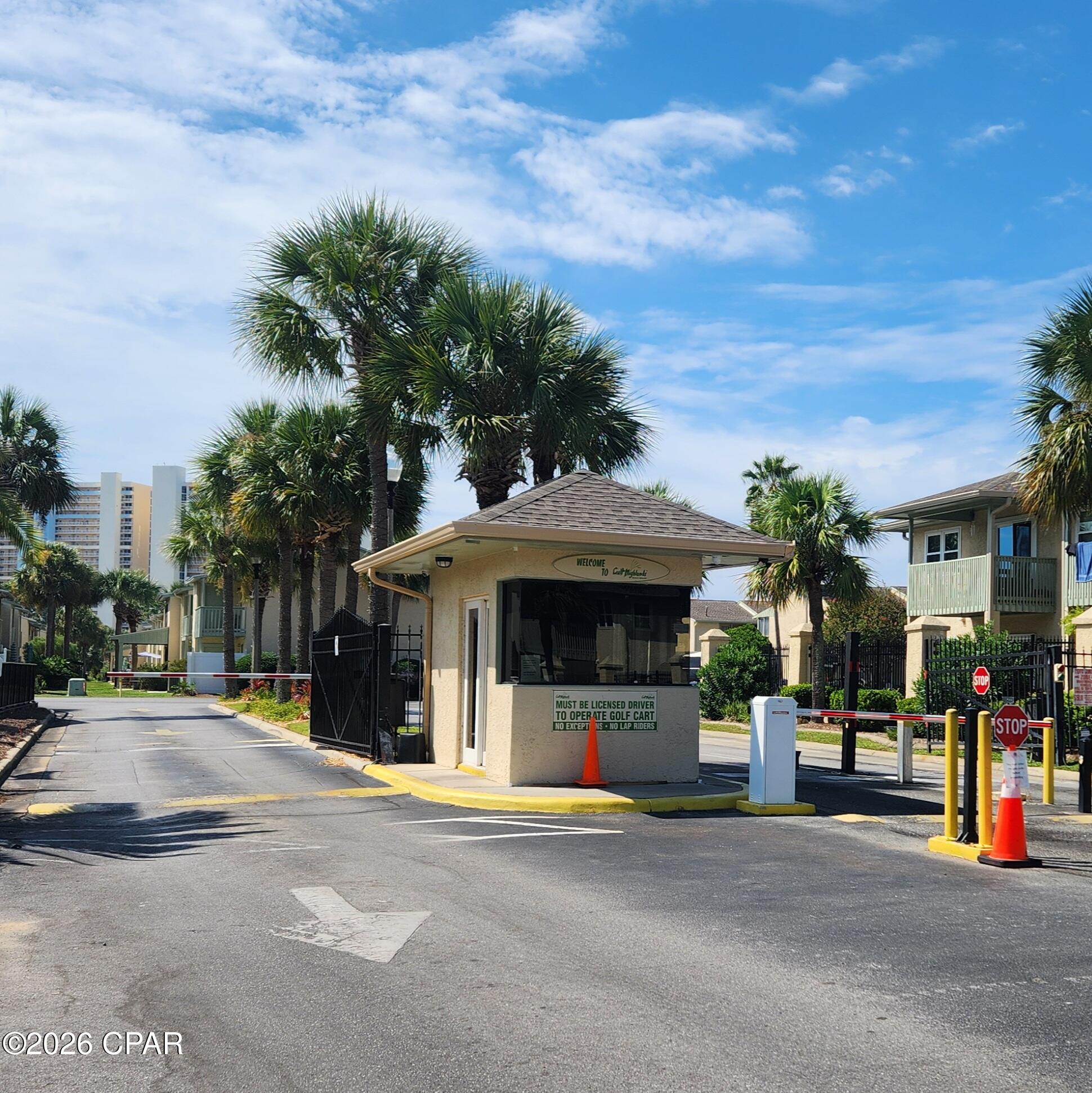 172 White Sandy Drive, Panama City Beach, FL 32407 thumbnail, photo 41 of 43