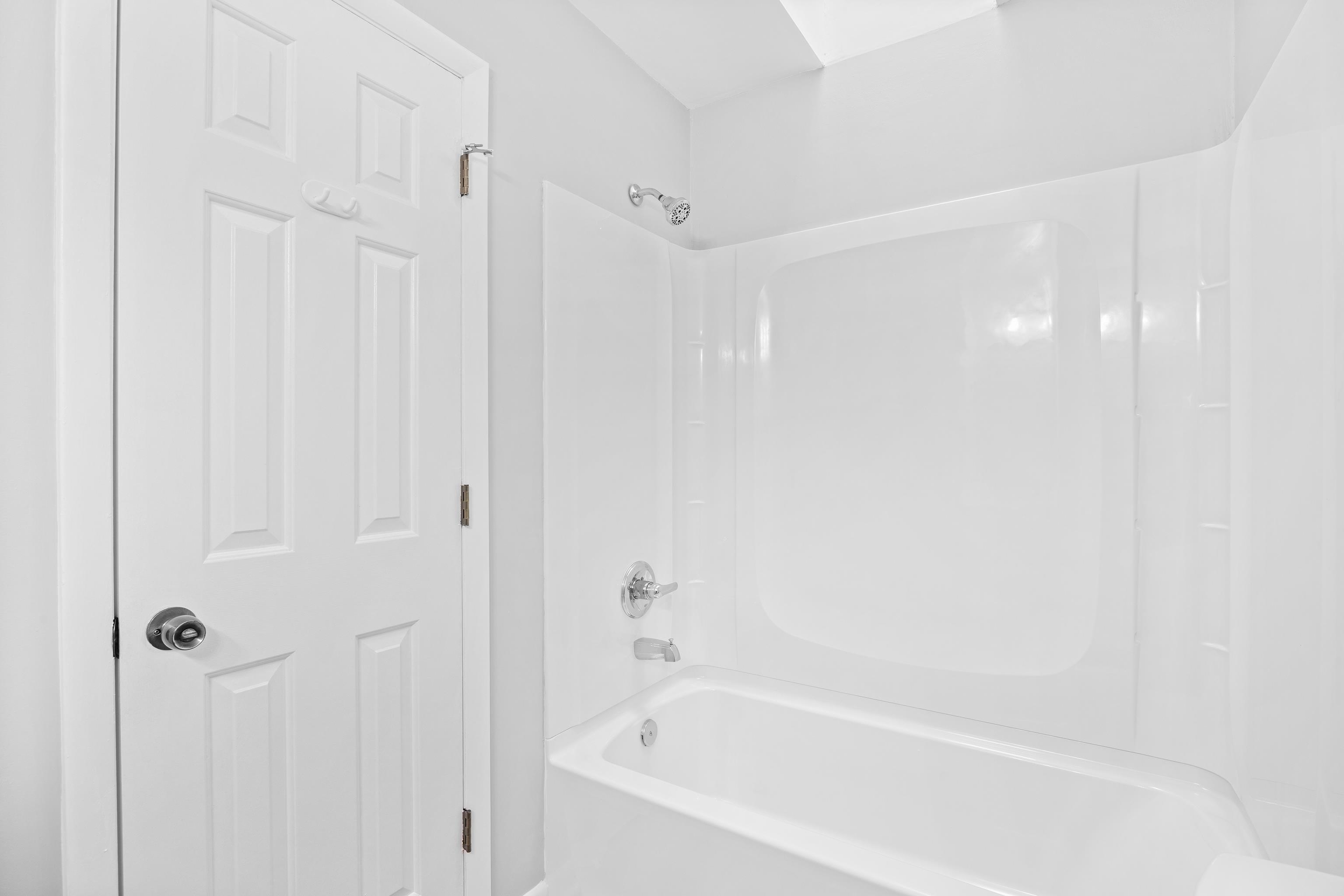2608289 | Photo 25