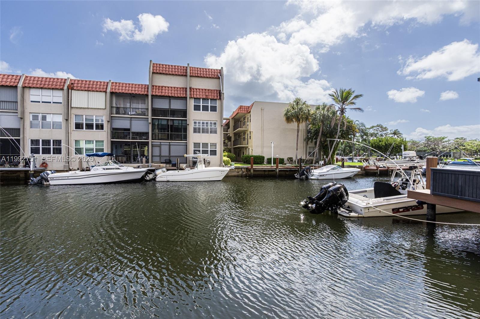 Island Club One Condo