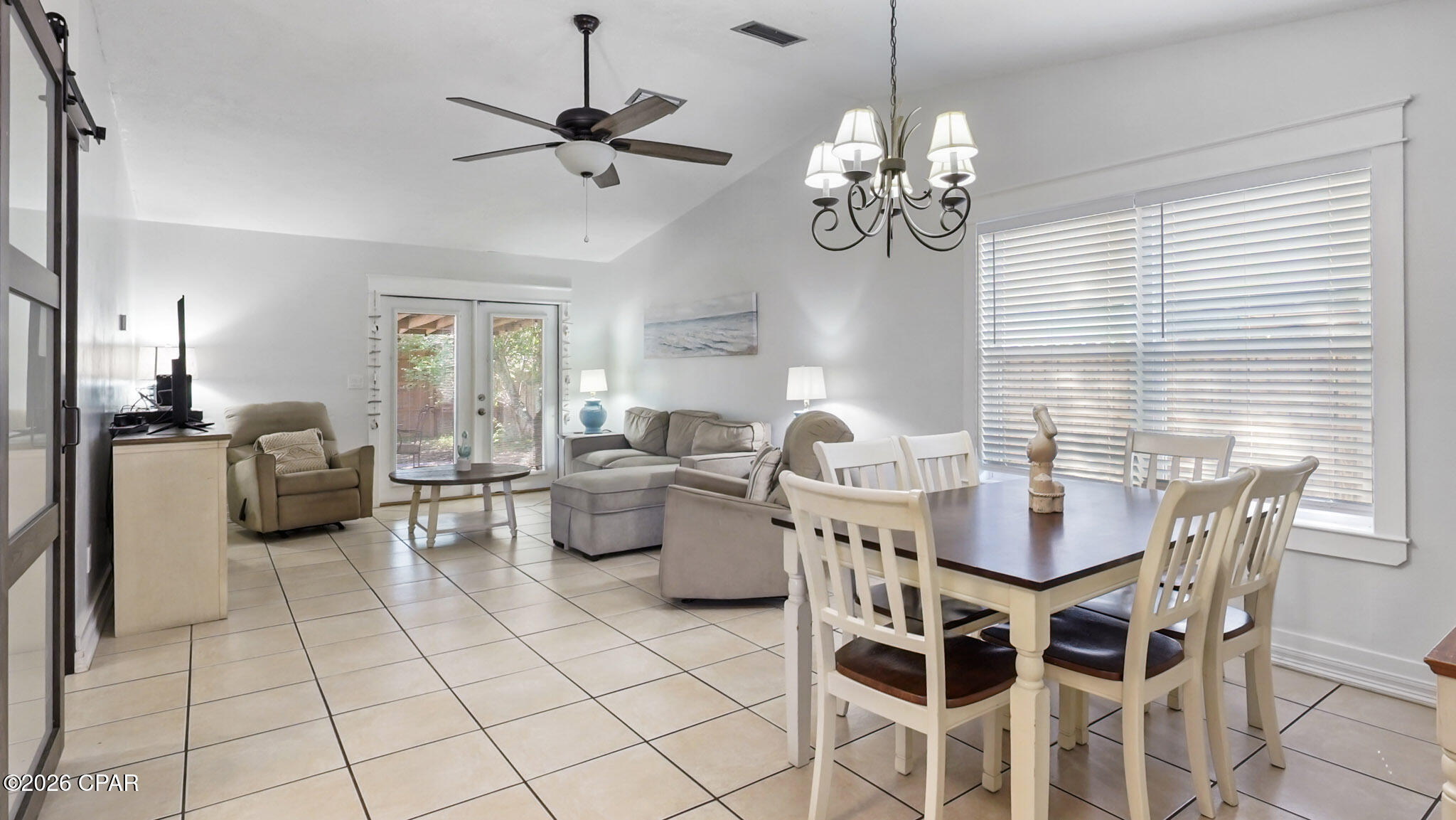 5620 Pinetree Avenue, Panama City Beach, FL 32408 thumbnail, photo 15 of 39