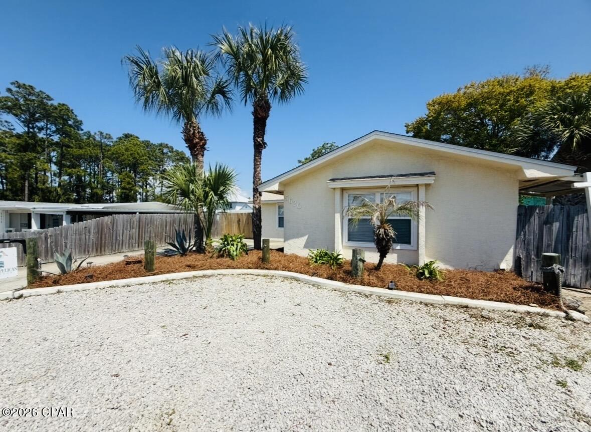Homes for sale in Panama City Beach, FL | 5620 Pinetree Ave, Panama City Beach, FL 32408 | MLS# 787691