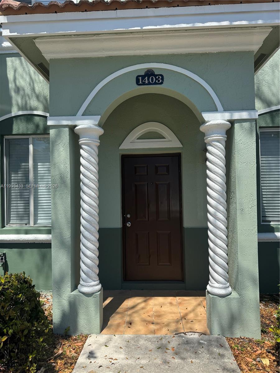 Shoma Townhomes At Keysco