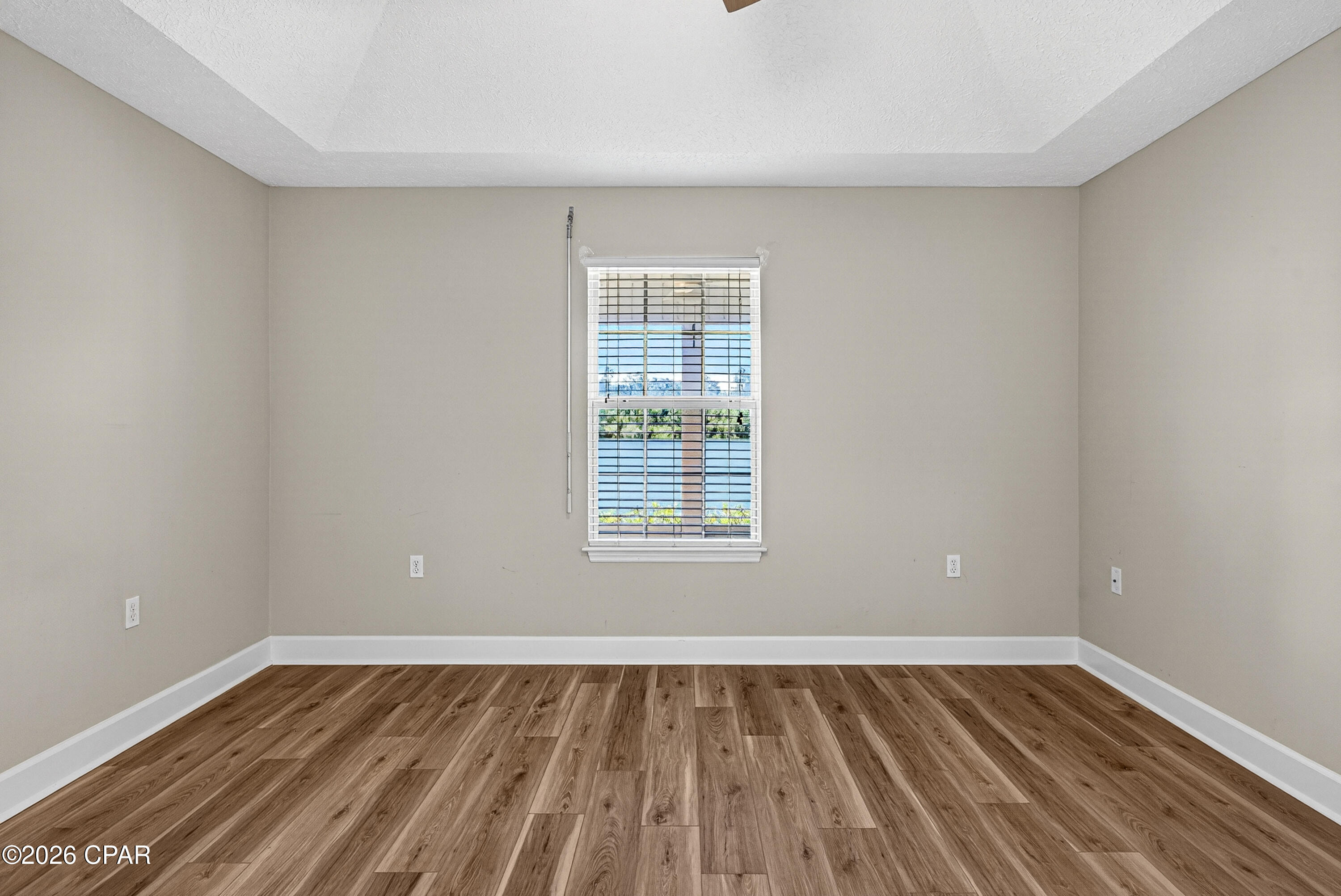 Image 20 For 114 Lakeridge Drive