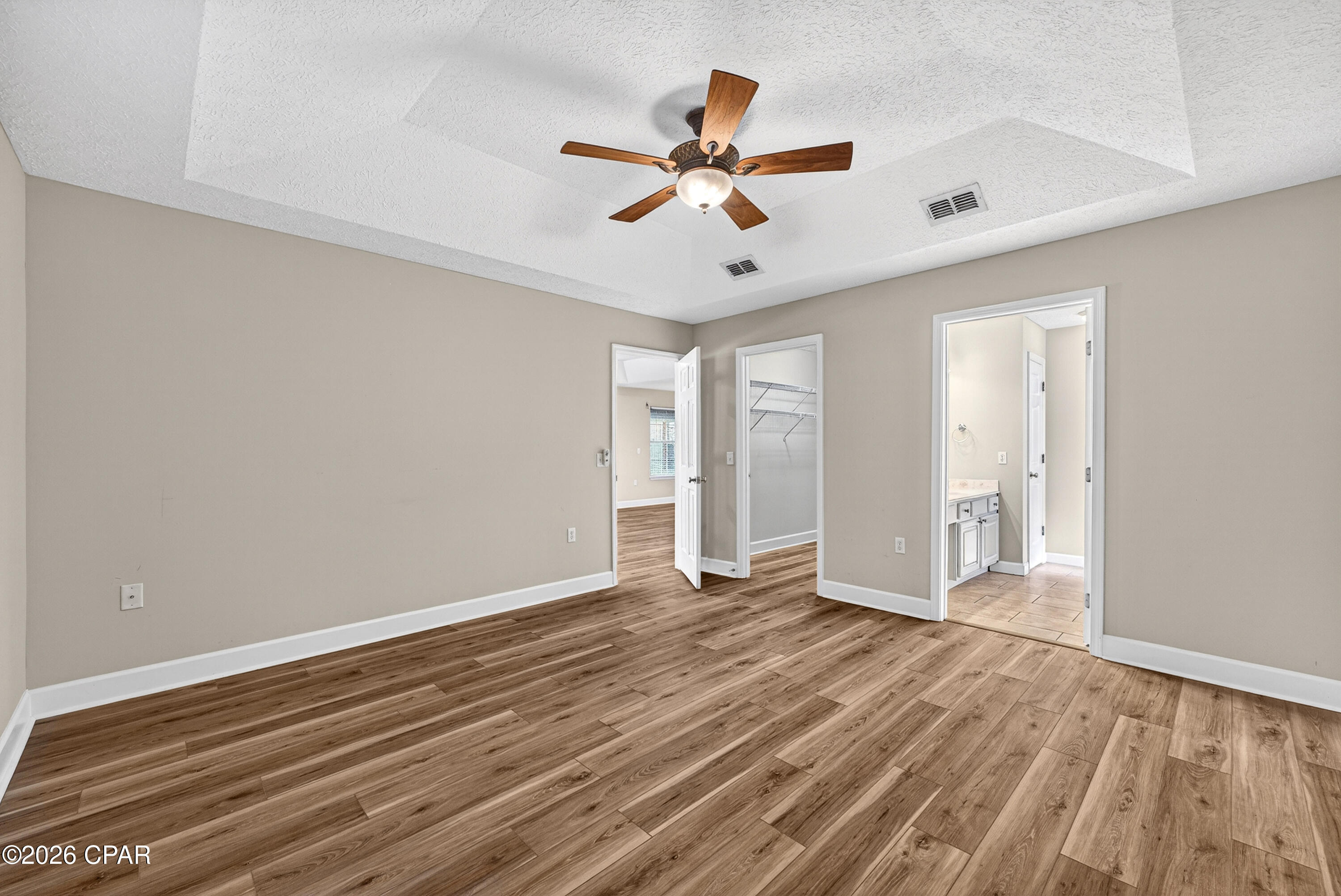 Image 21 For 114 Lakeridge Drive