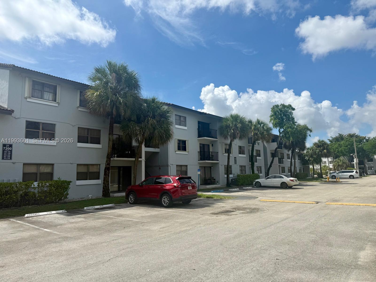 Villa Bellini Condo