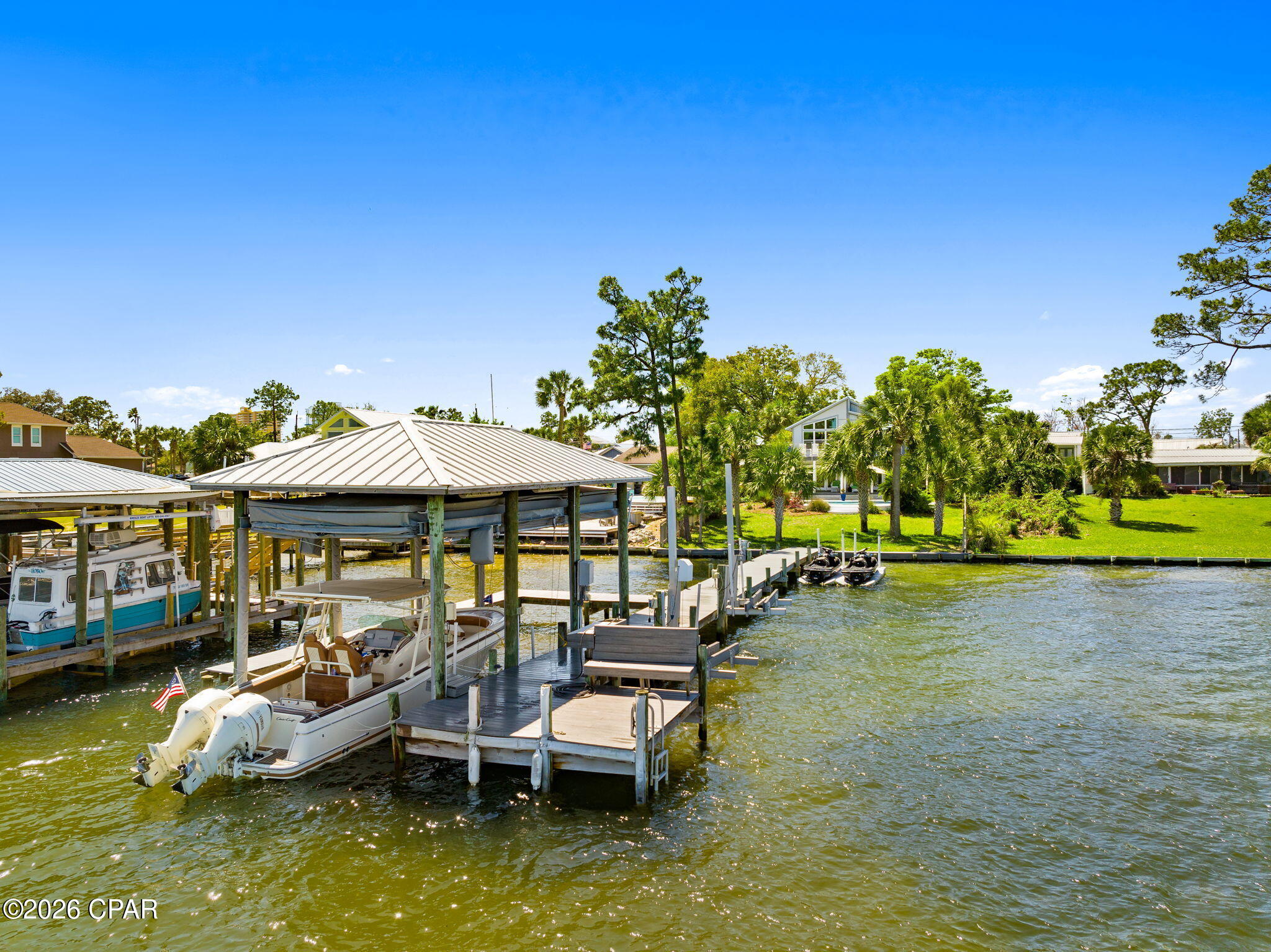 Image 6 For 5706 Lagoon Drive