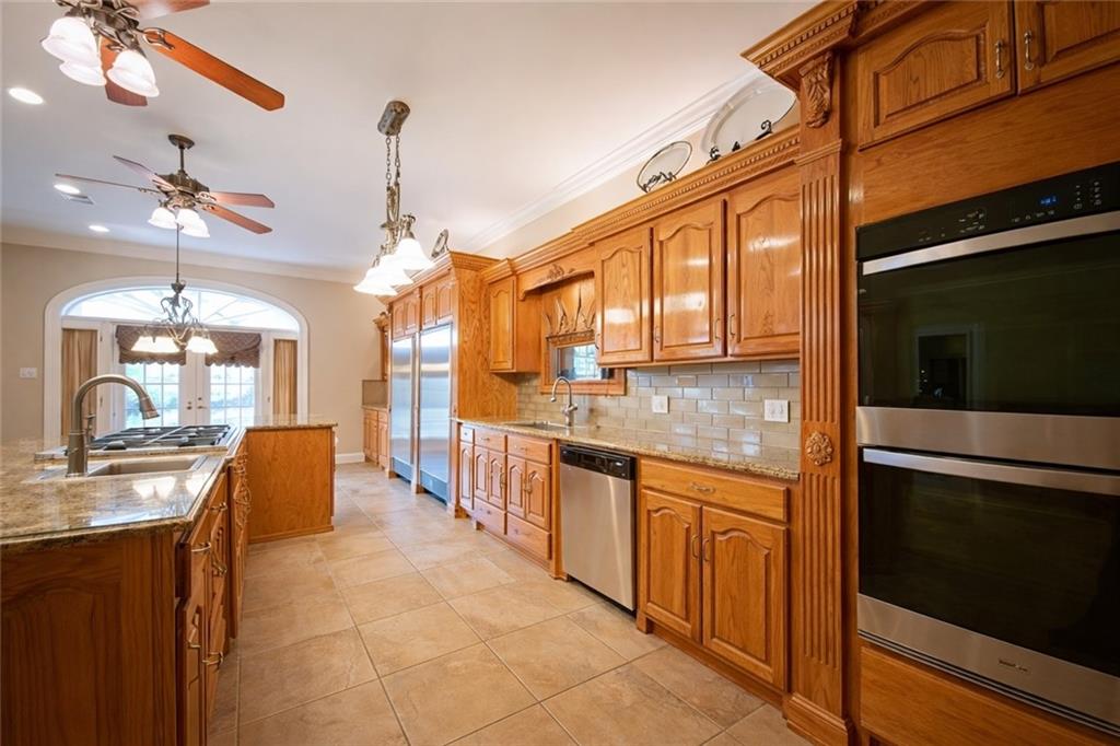 Listing image 11