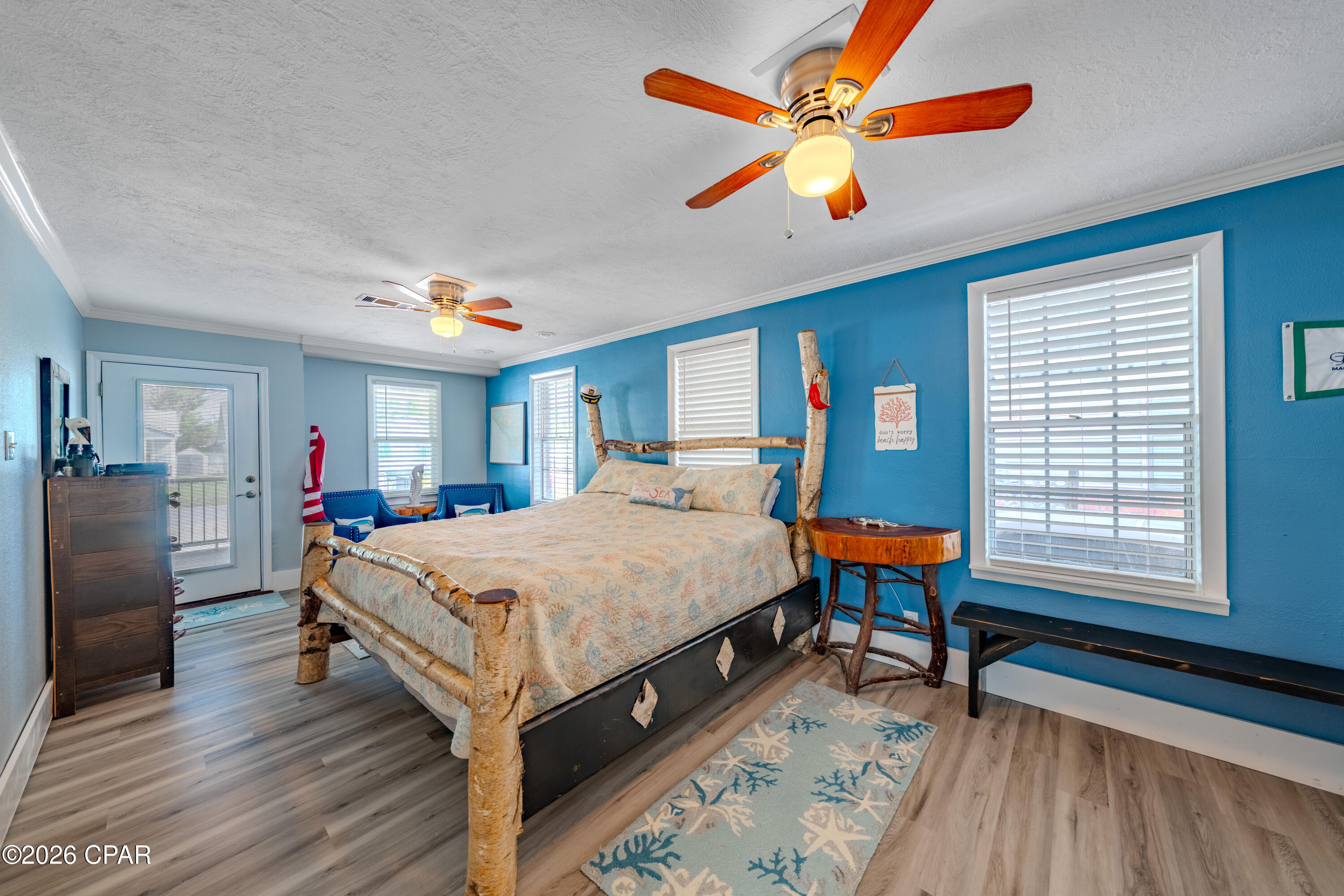 Image 11 For 208 Sixteenth Street