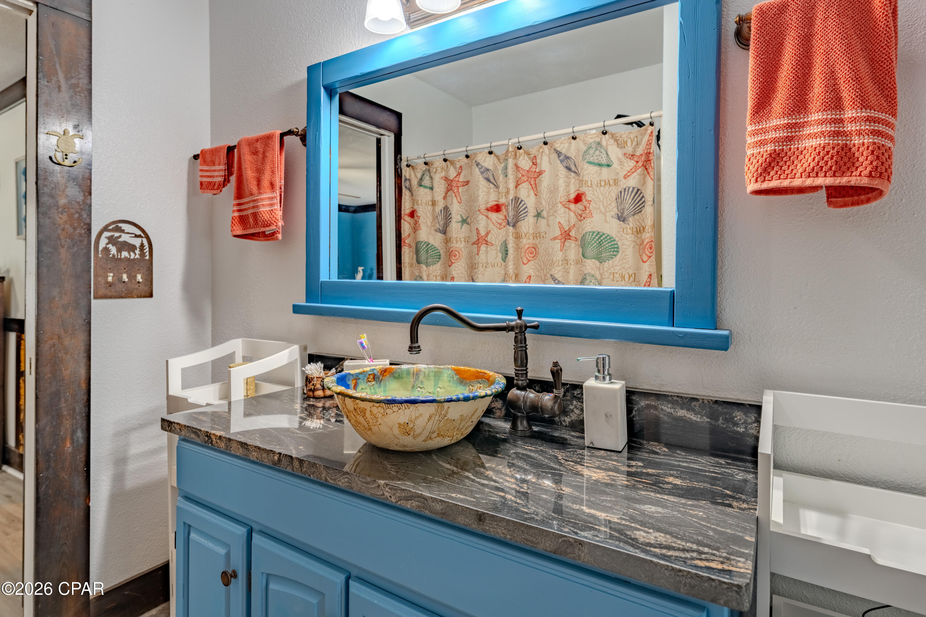 Image 16 For 208 Sixteenth Street