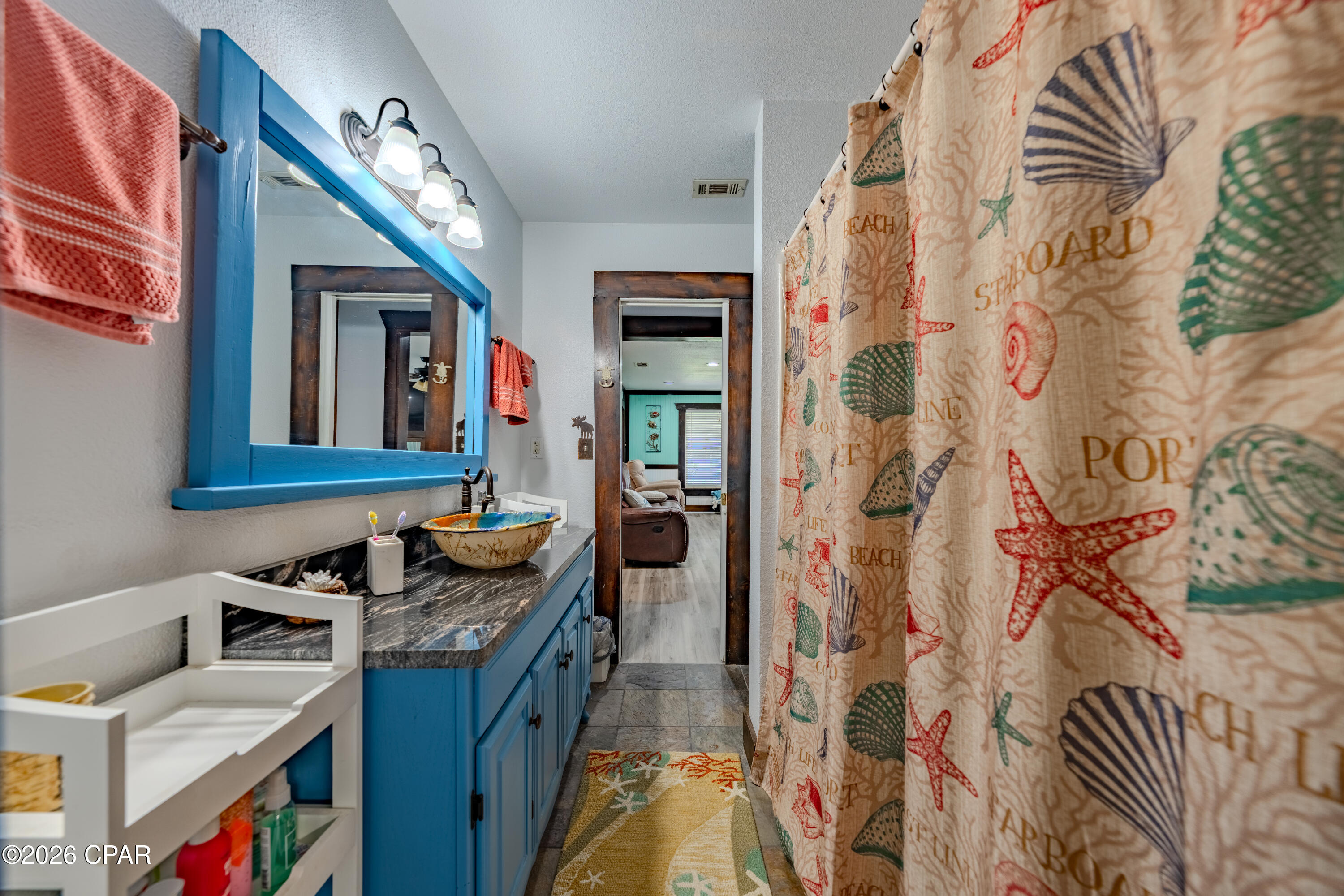 Image 17 For 208 Sixteenth Street