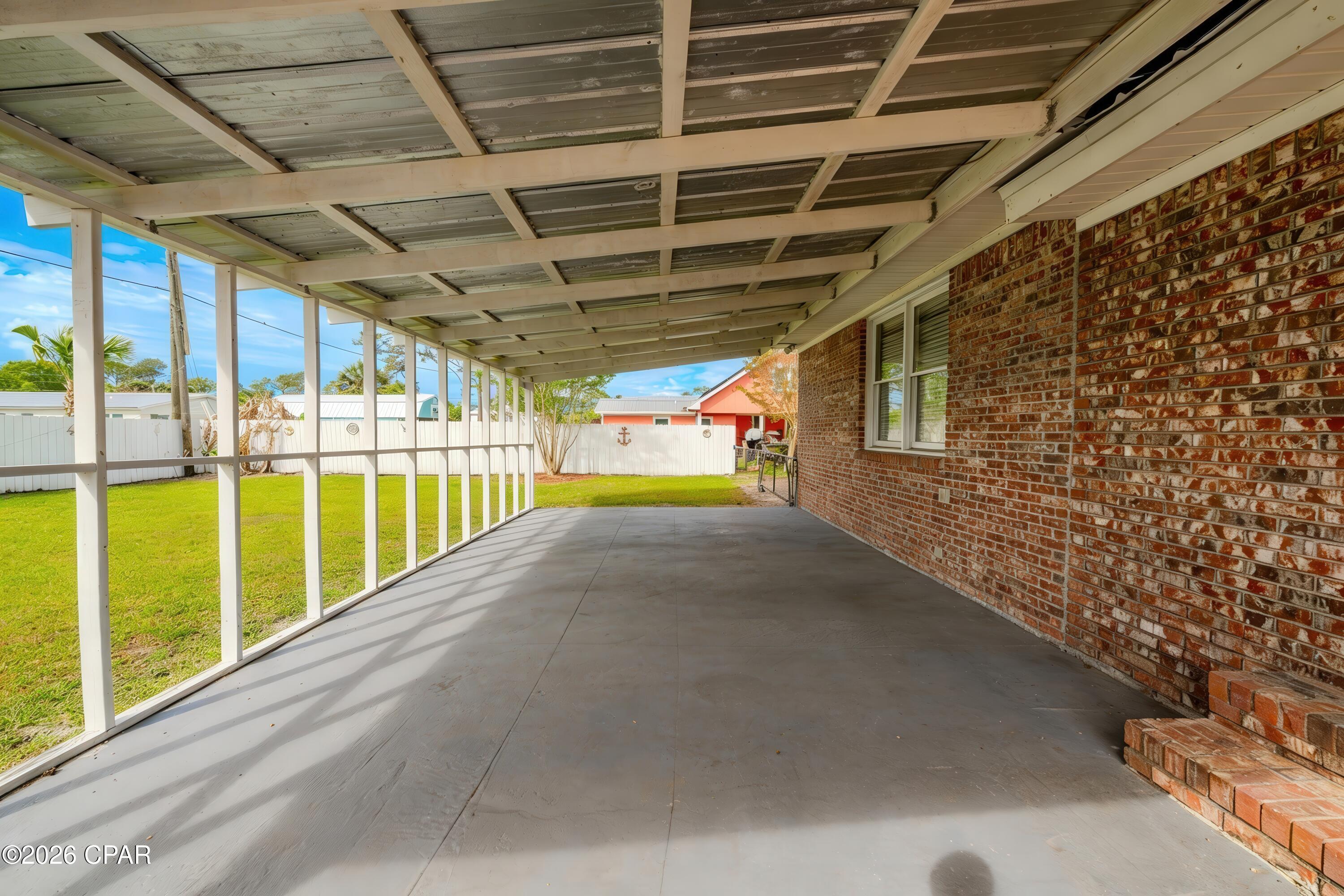 Image 21 For 208 Sixteenth Street