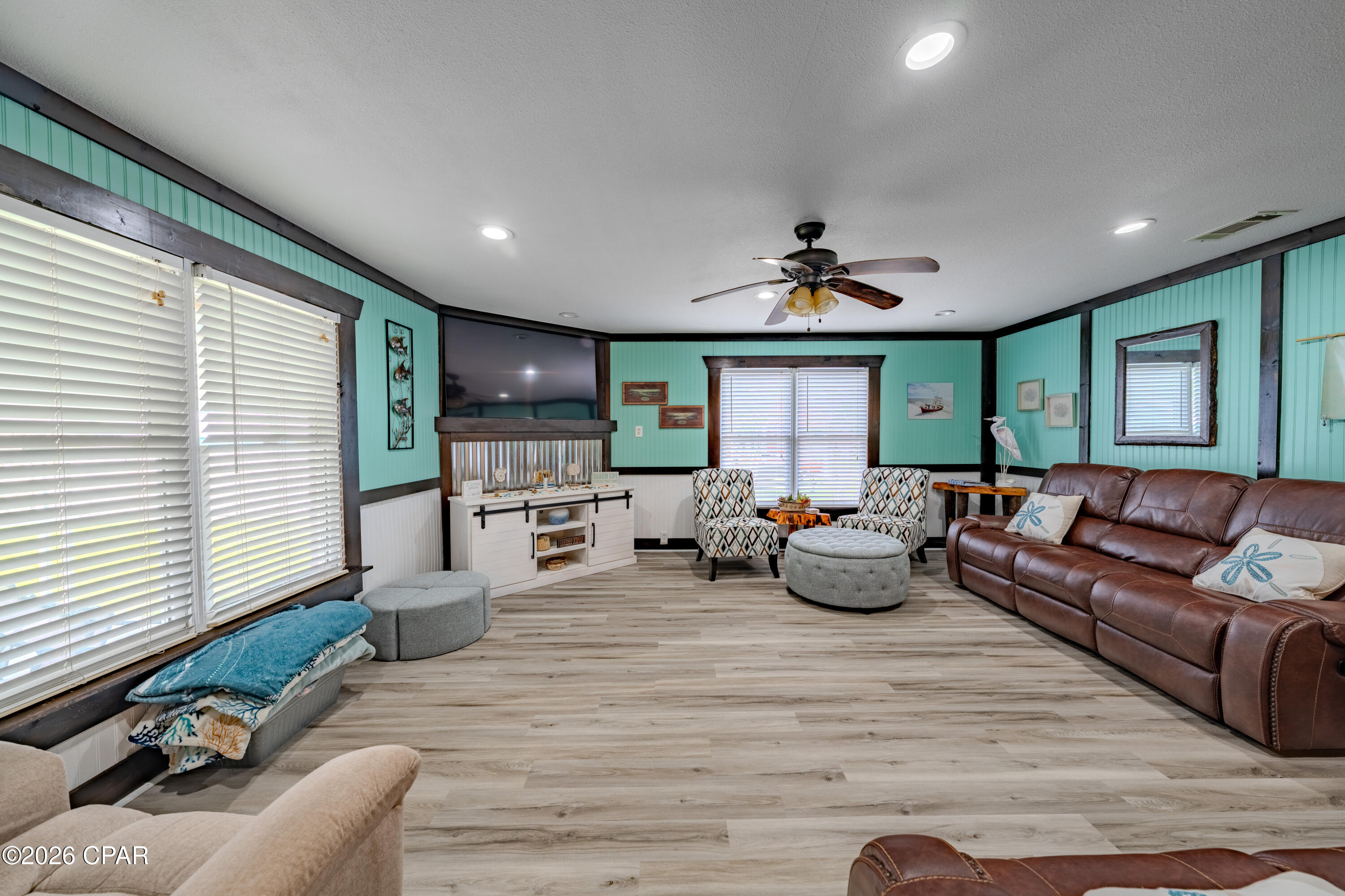 3rd image of 208 Sixteenth St, Port St Joe, FL 32456 | MLS# 787807